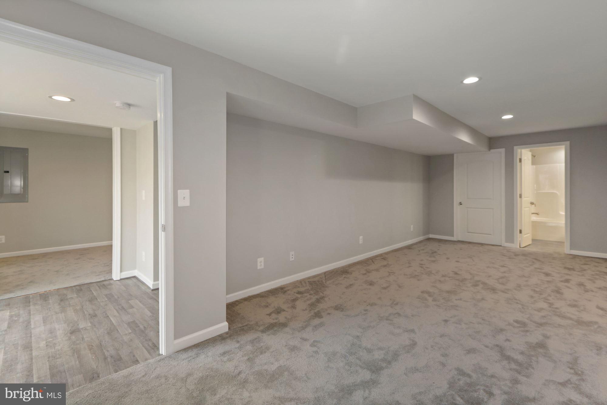 JUNEWOOD ESTATES - Residential