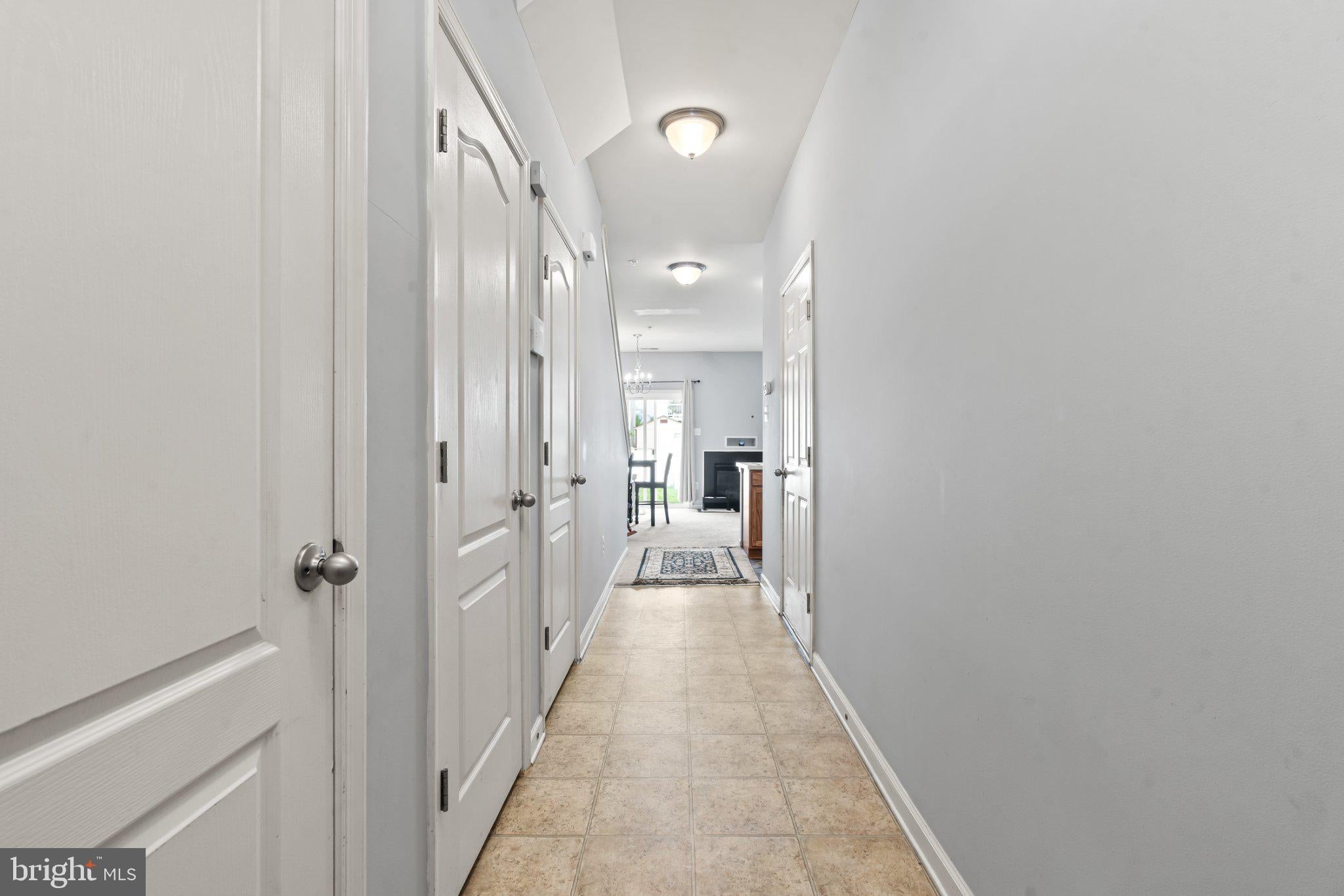 18222 HURRICANE COURT