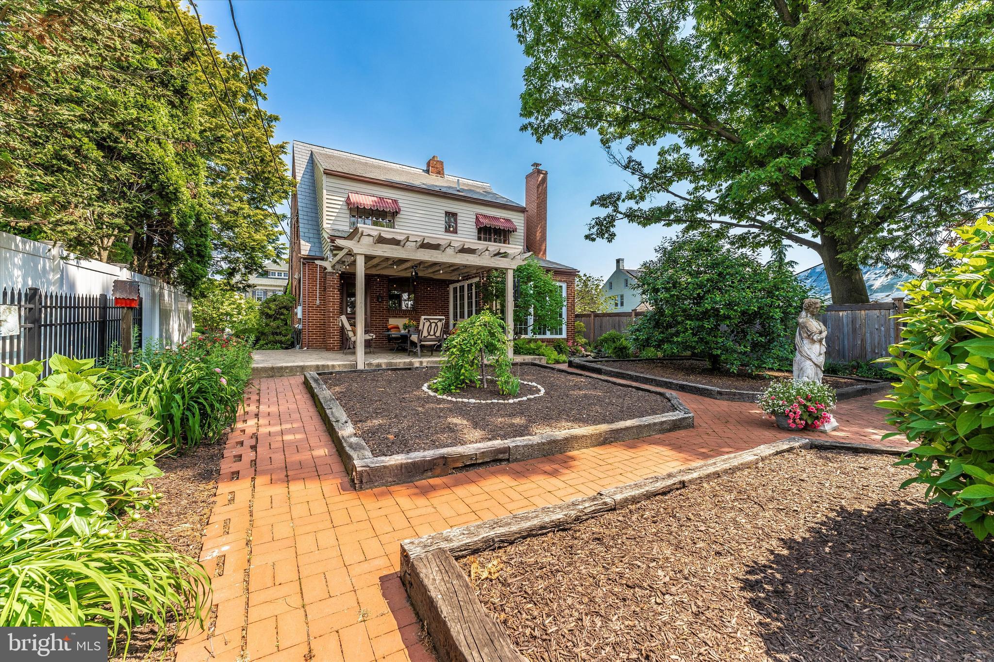 BAKER PARK - Residential