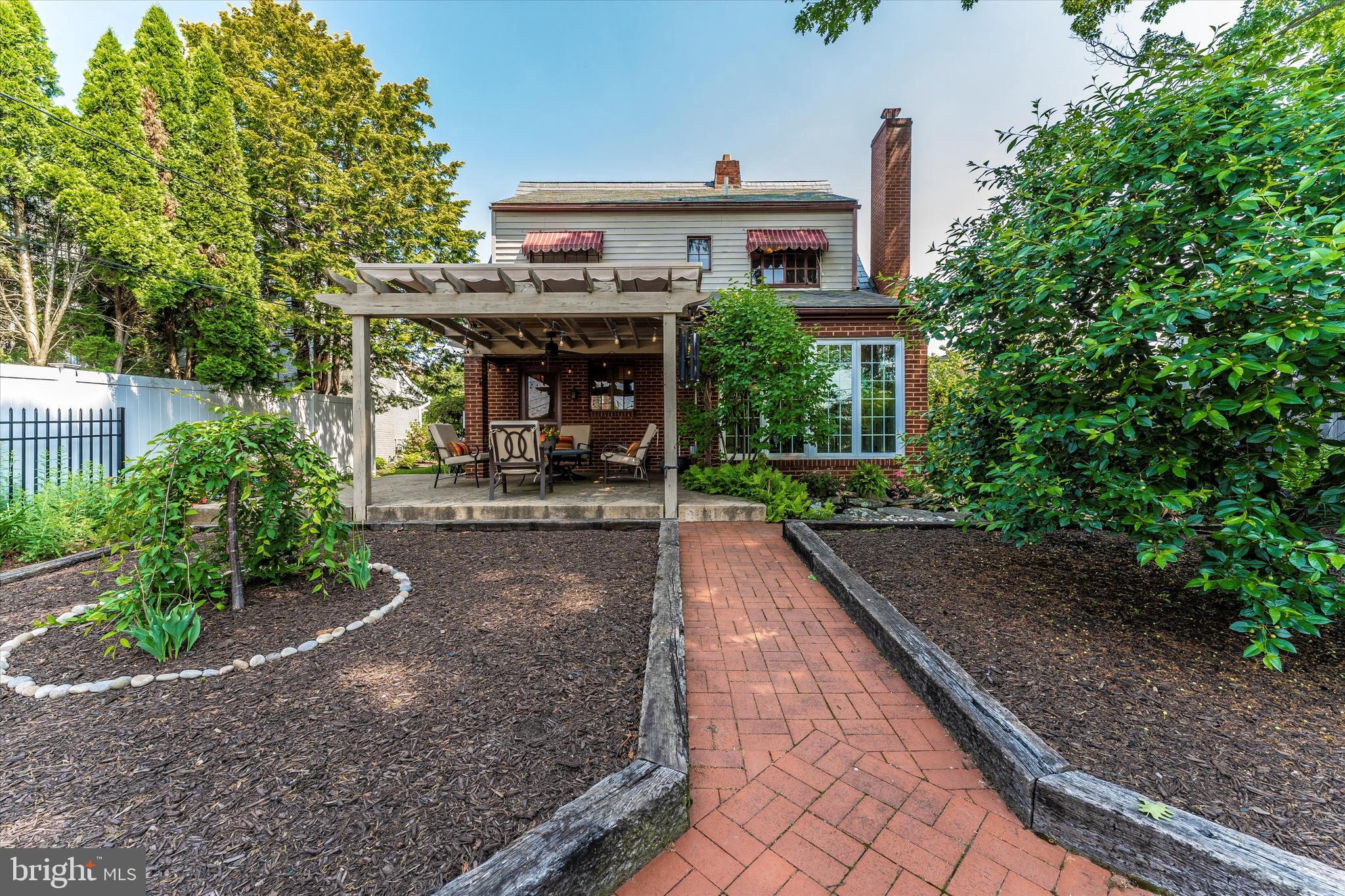 BAKER PARK - Residential