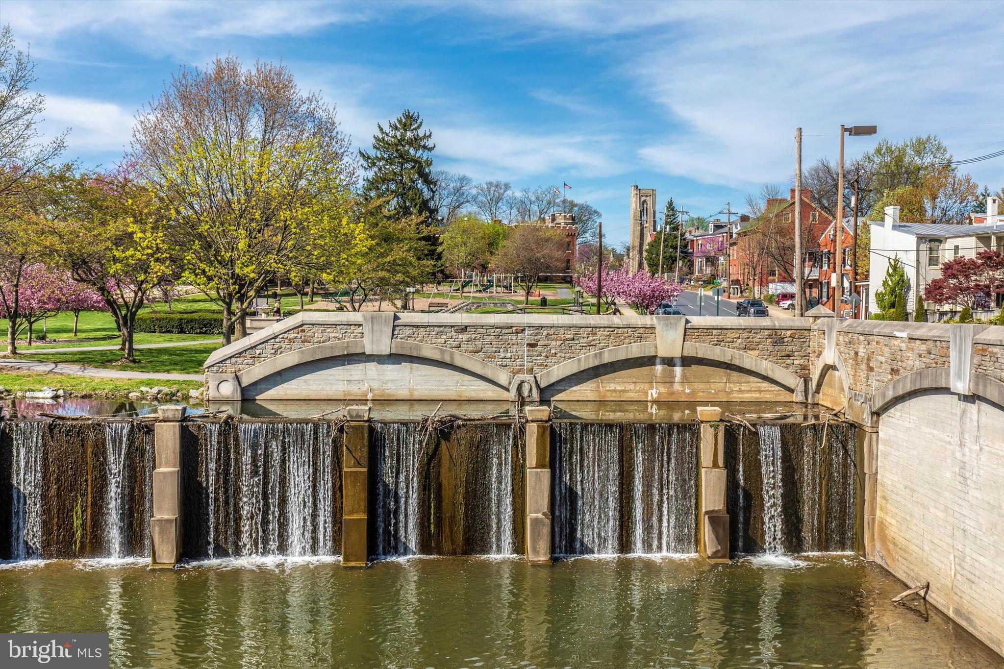 BAKER PARK - Residential
