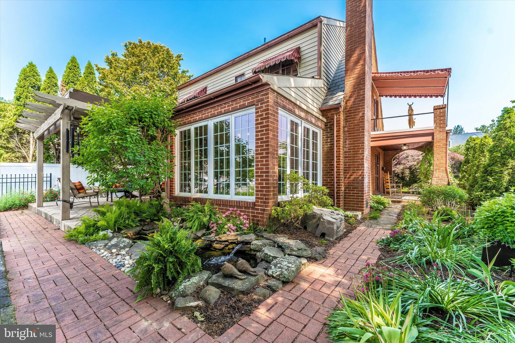 BAKER PARK - Residential