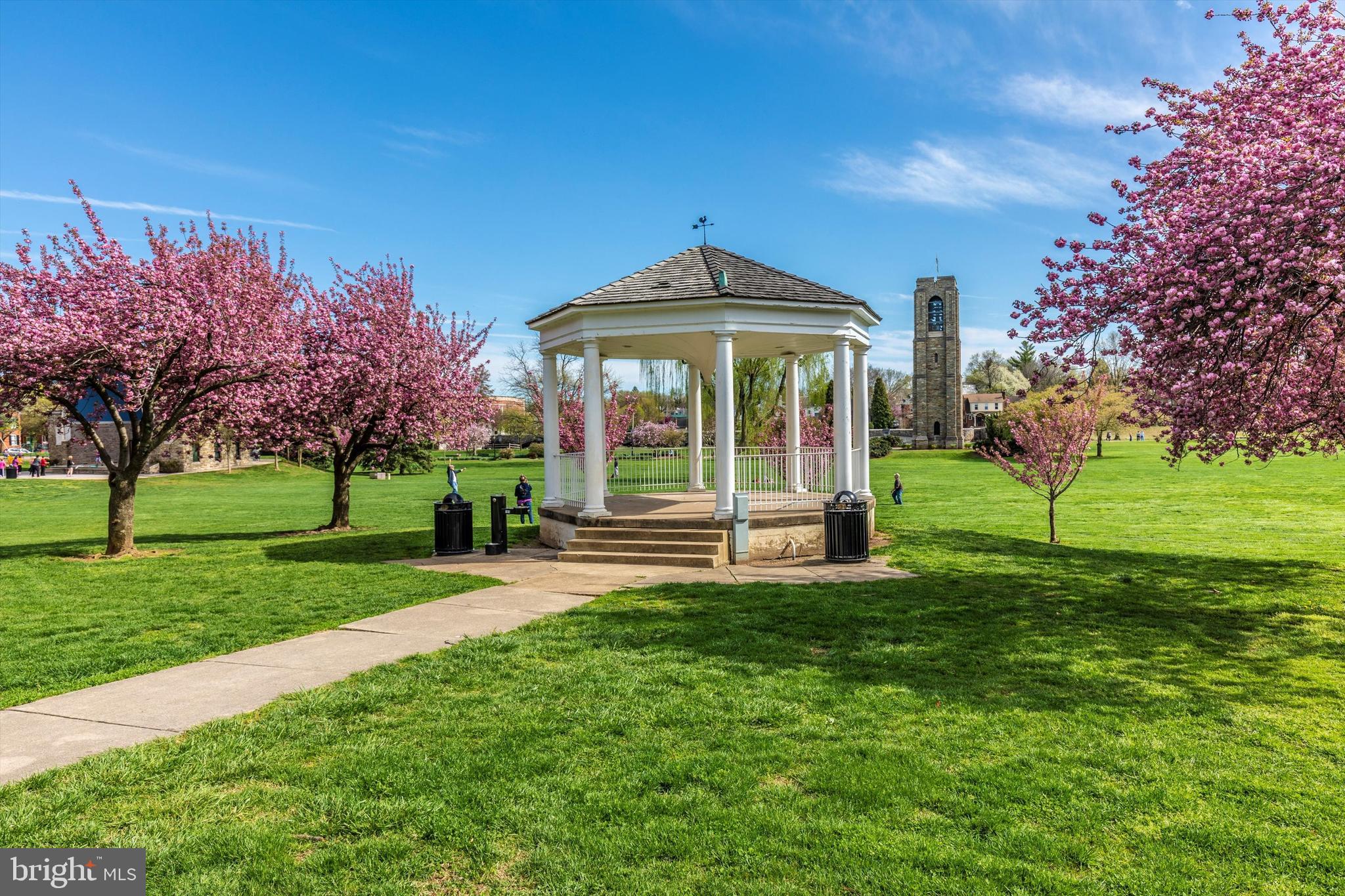 BAKER PARK - Residential