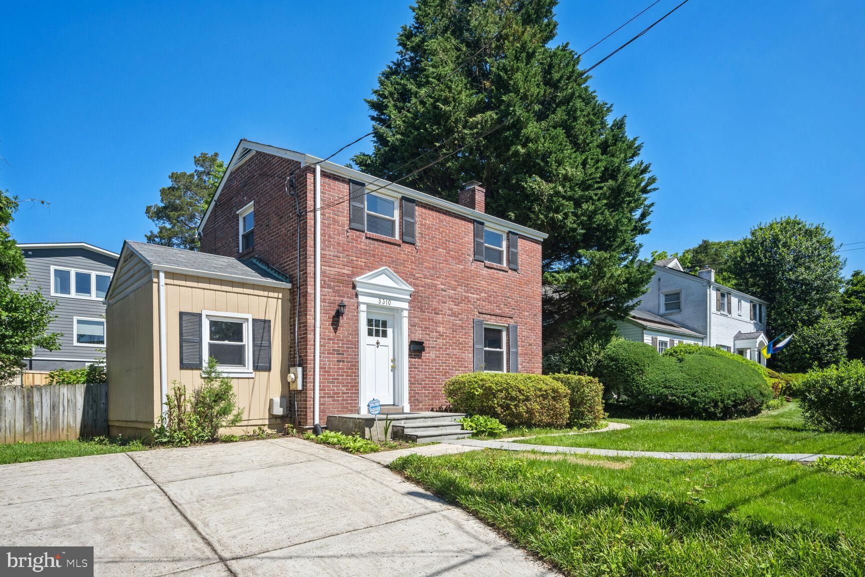 GREENACRES - Residential Lease