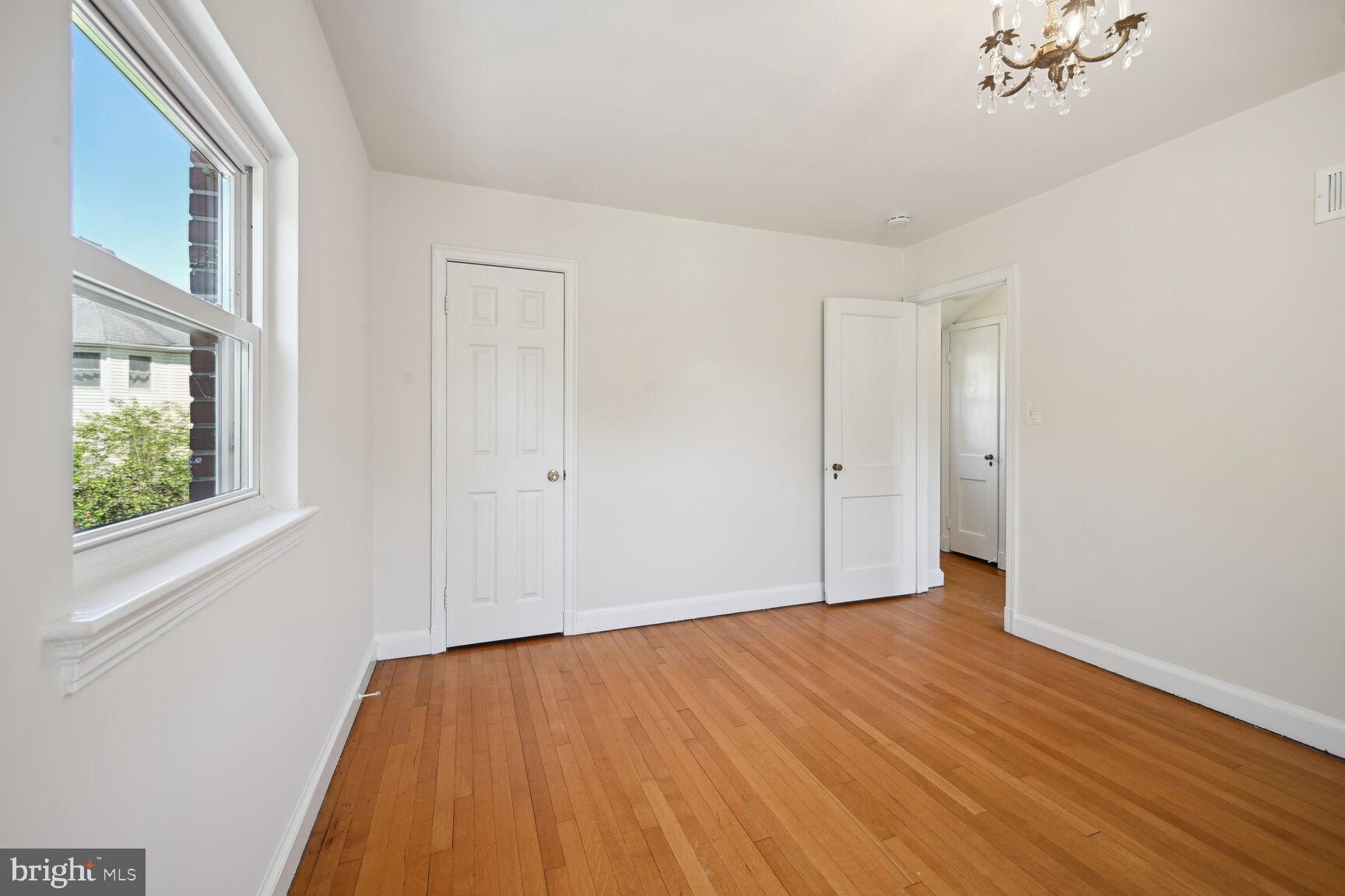 GREENACRES - Residential Lease