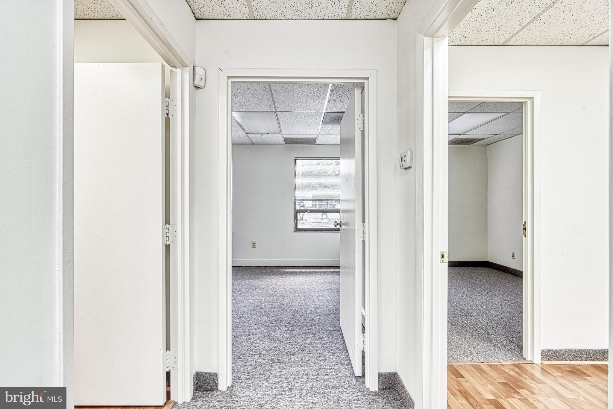 BRISTOW CENTER - Commercial Lease