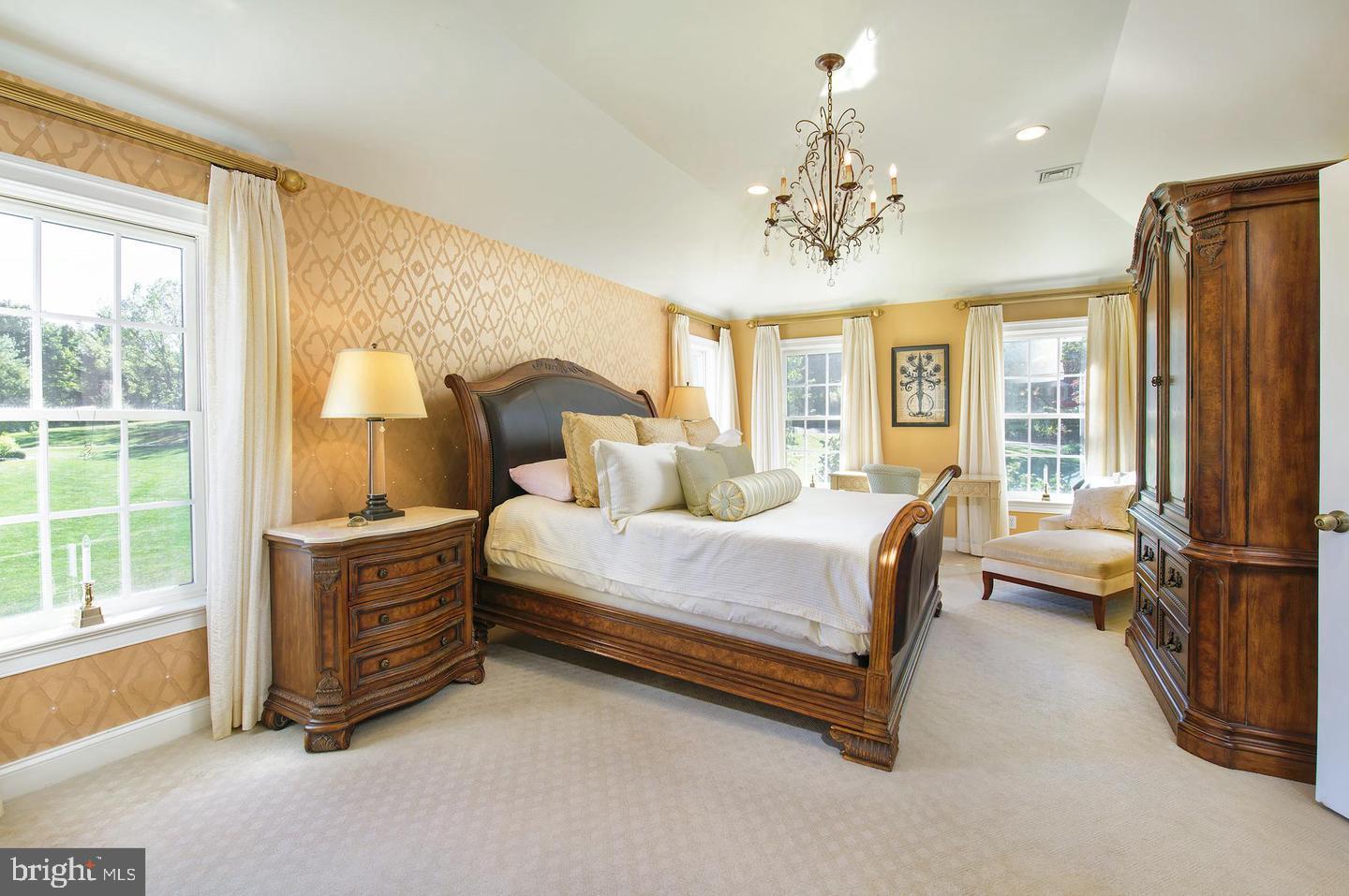 VALLEY FORGE WOODS - Residential