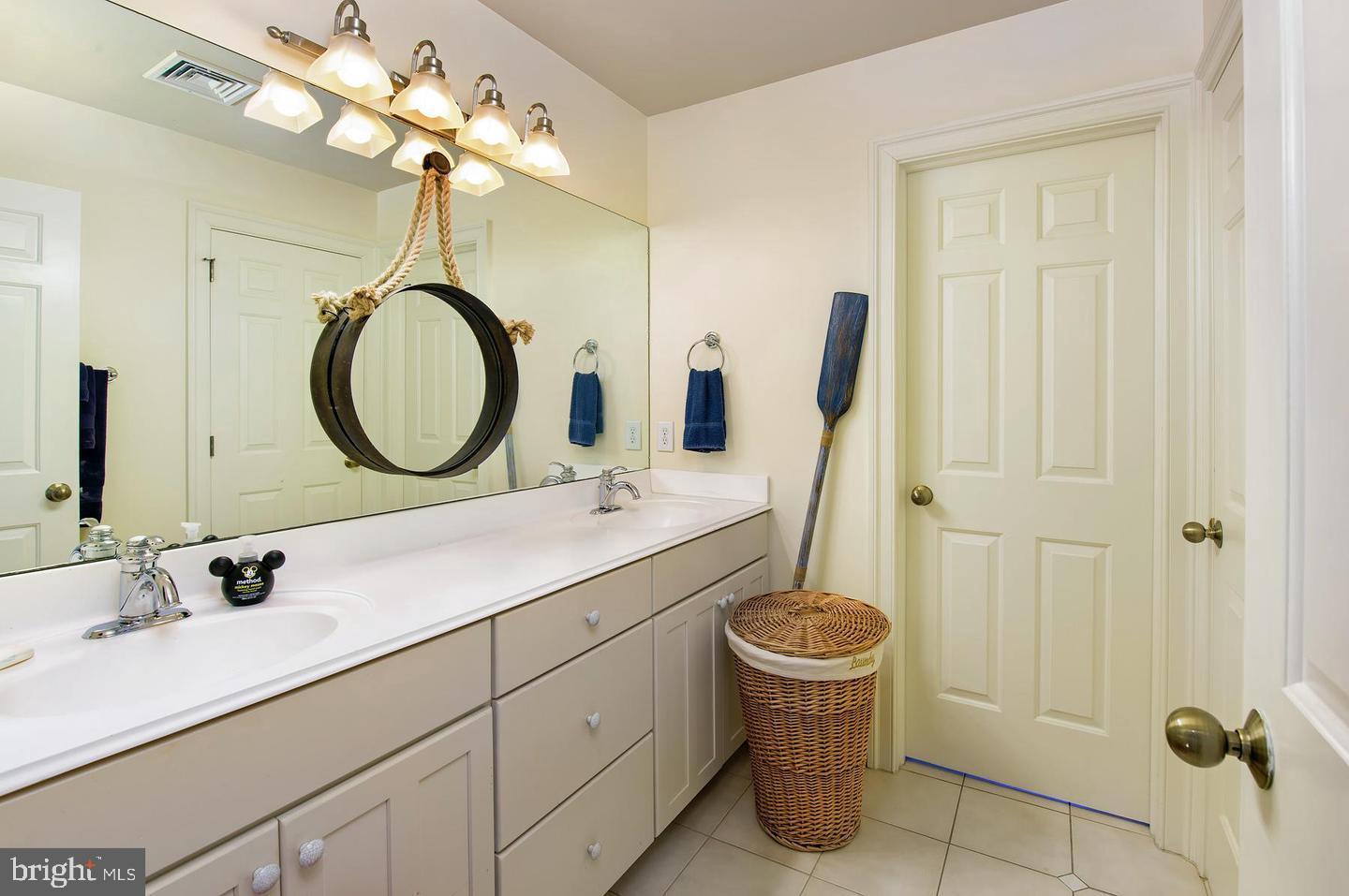 VALLEY FORGE WOODS - Residential