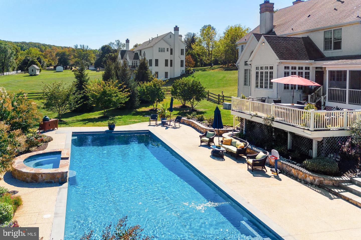 VALLEY FORGE WOODS - Residential