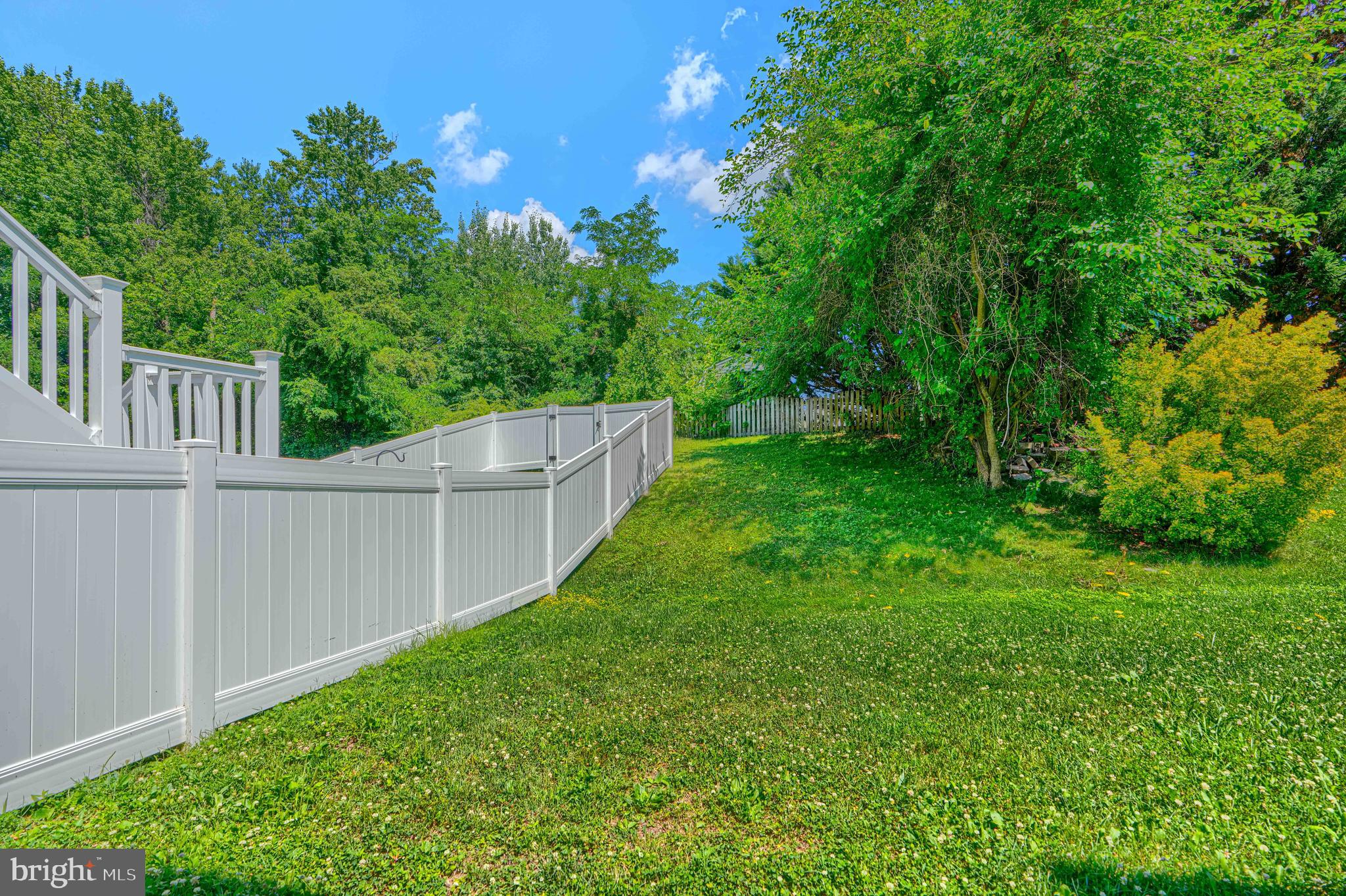 1137 SPLASHING BROOK DRIVE