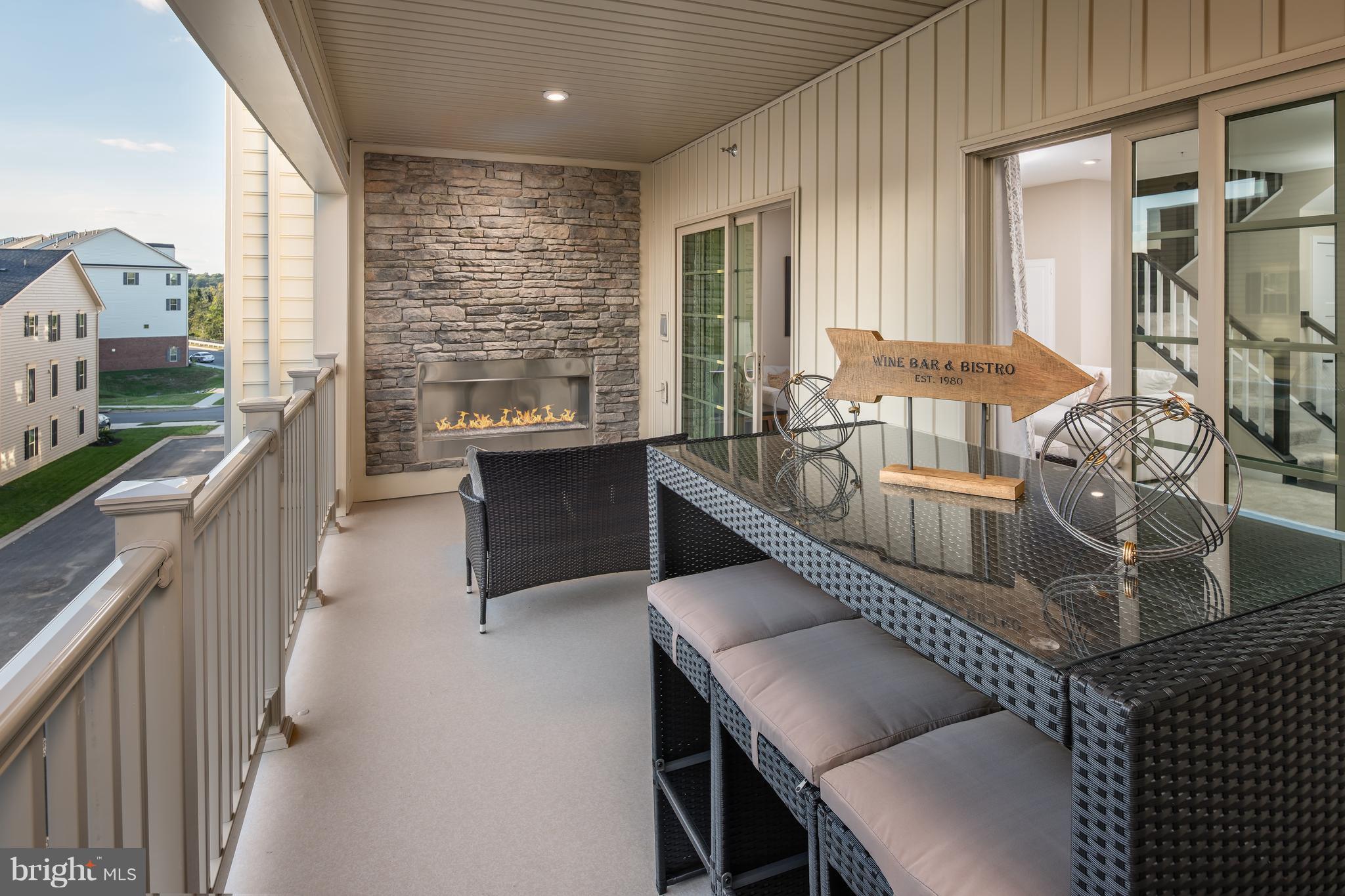 OAKDALE VILLAGE - Residential