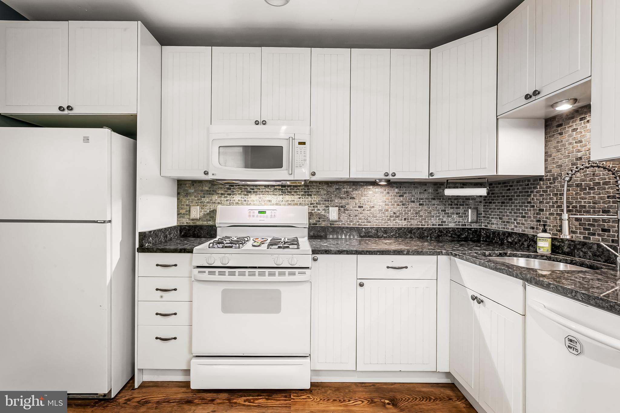 CANTON - Residential Lease