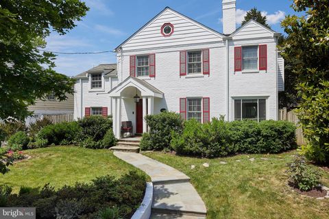 Photo of 8504 LOUGHBOROUGH PL, CHEVY CHASE, MD 20815 (MLS # MDMC2094848)