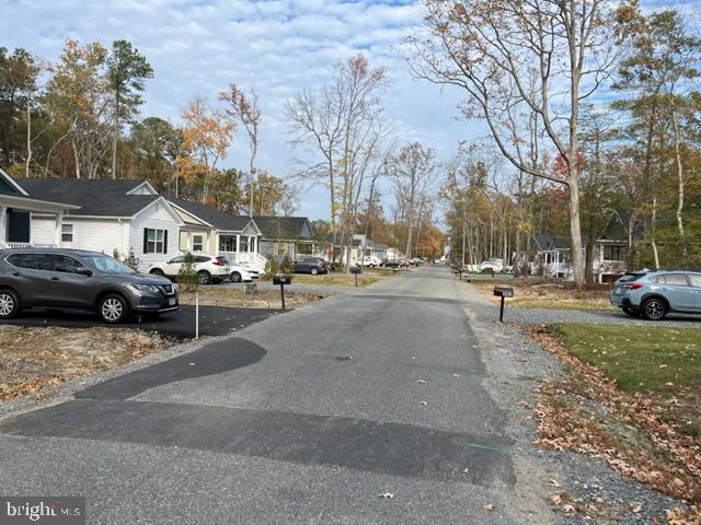 CLASSIC SHORES - Land