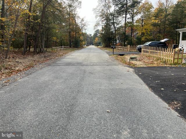 CLASSIC SHORES - Land