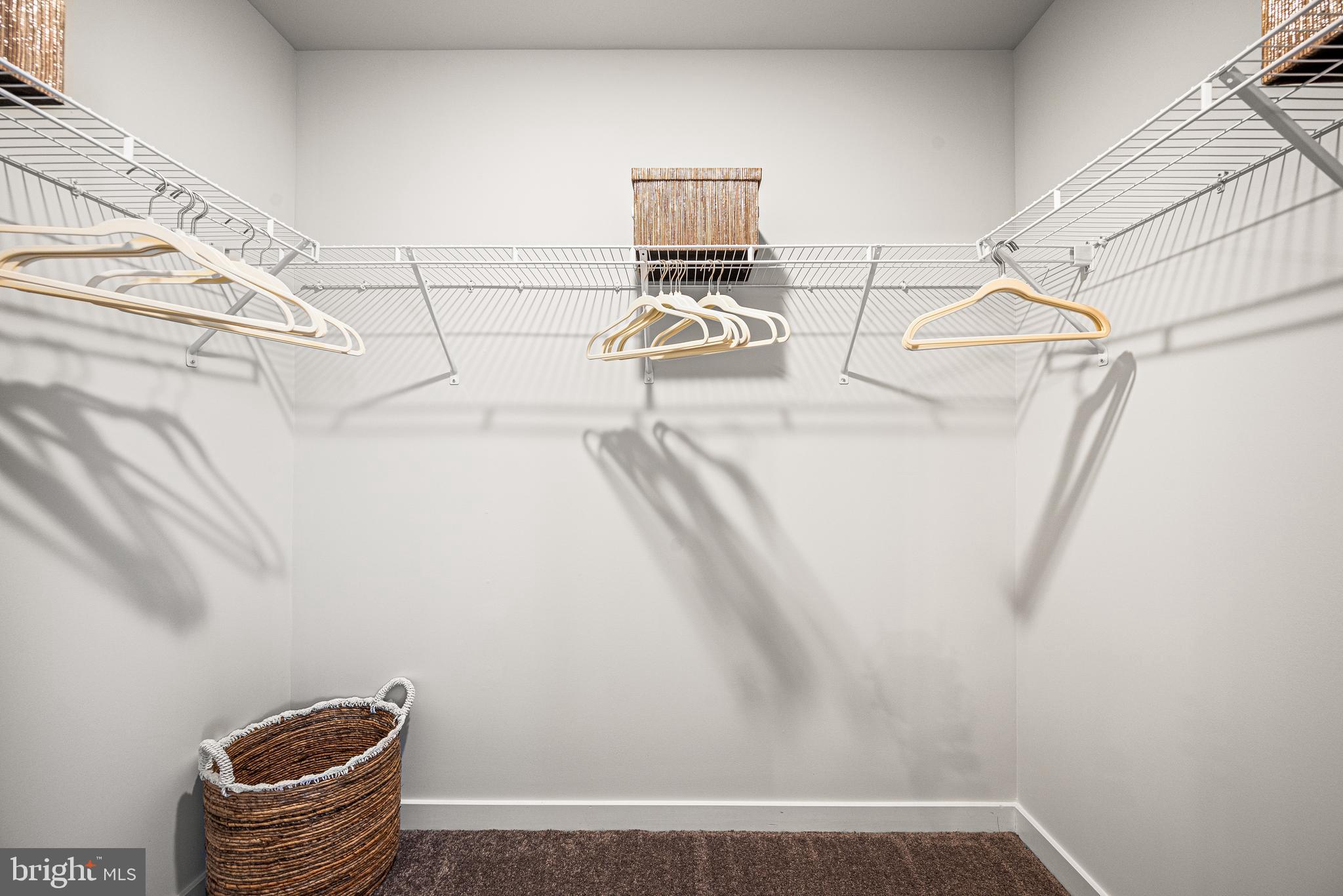 RIVER PIONTE - Residential