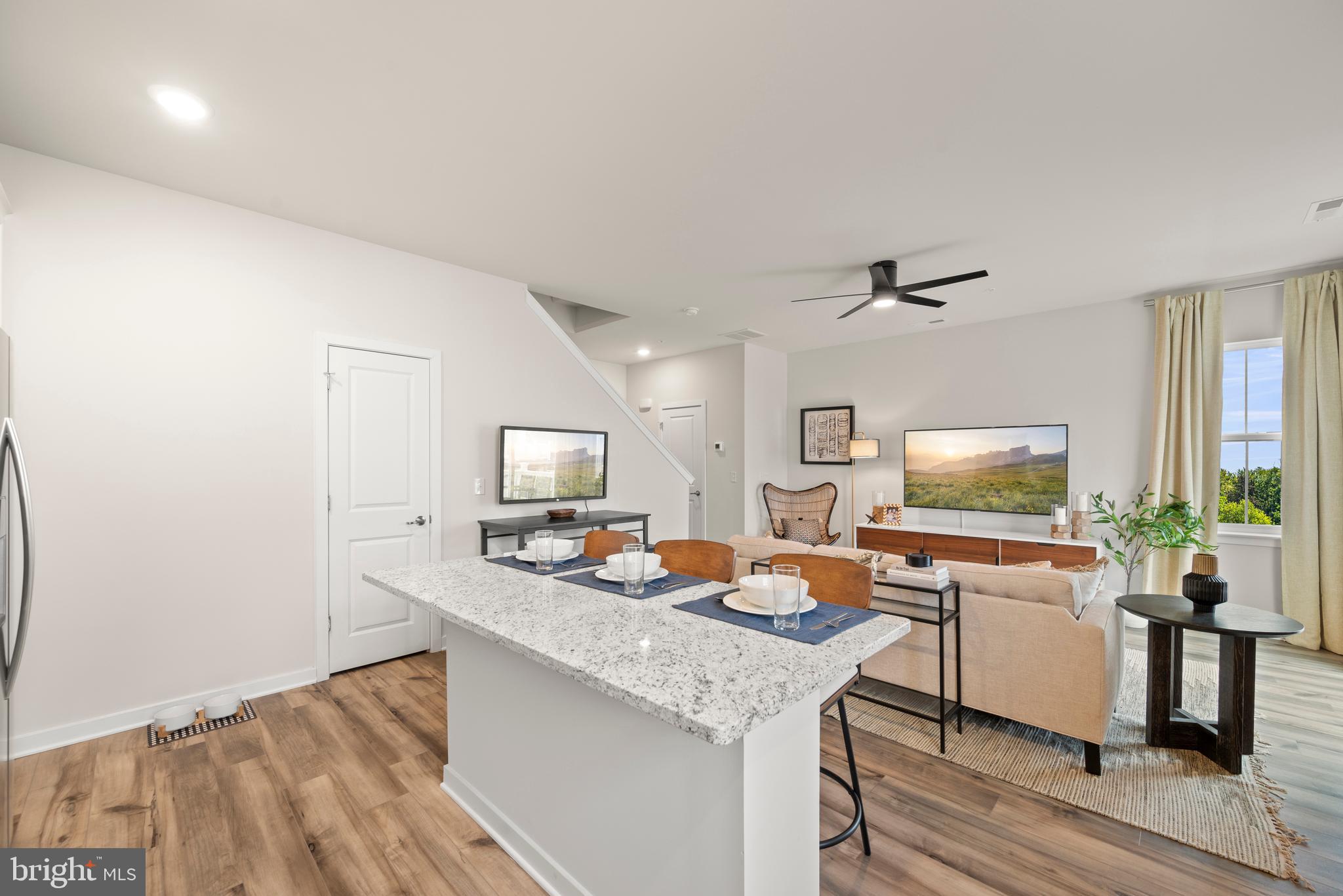 RIVER PIONTE - Residential