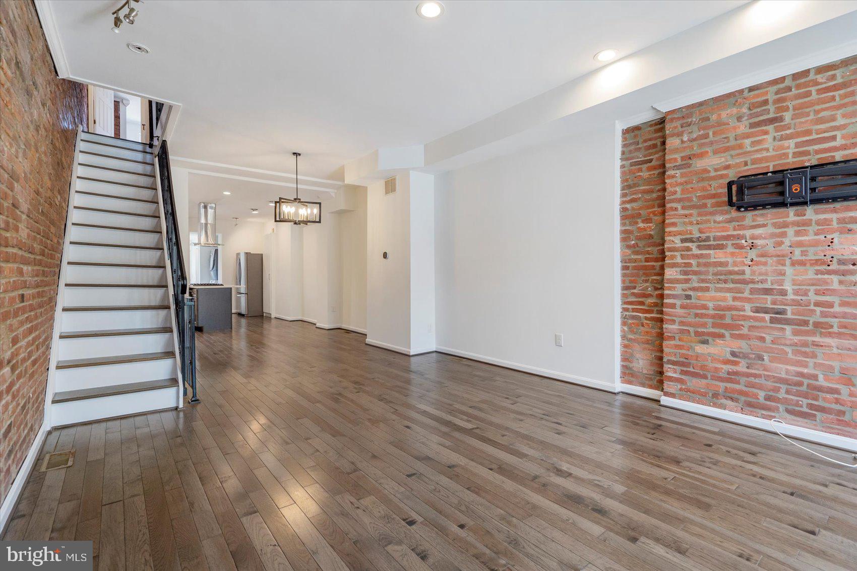 PATTERSON PARK - Residential