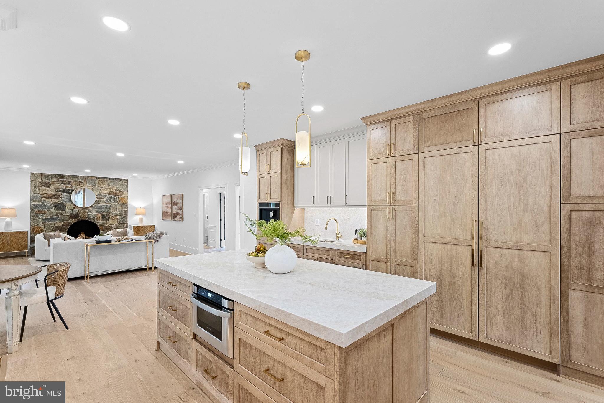 6121 LONG MEADOW ROAD
