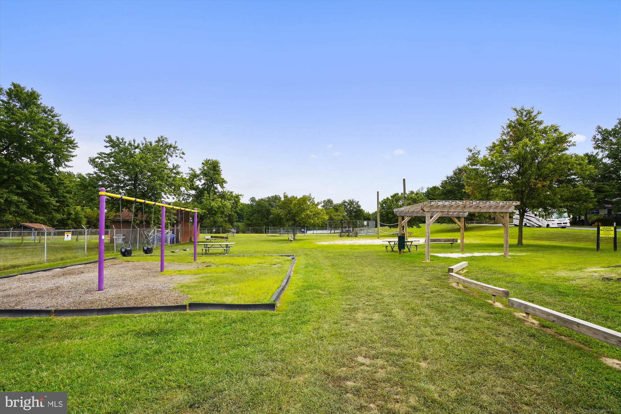 VALLEYWOOD - Residential