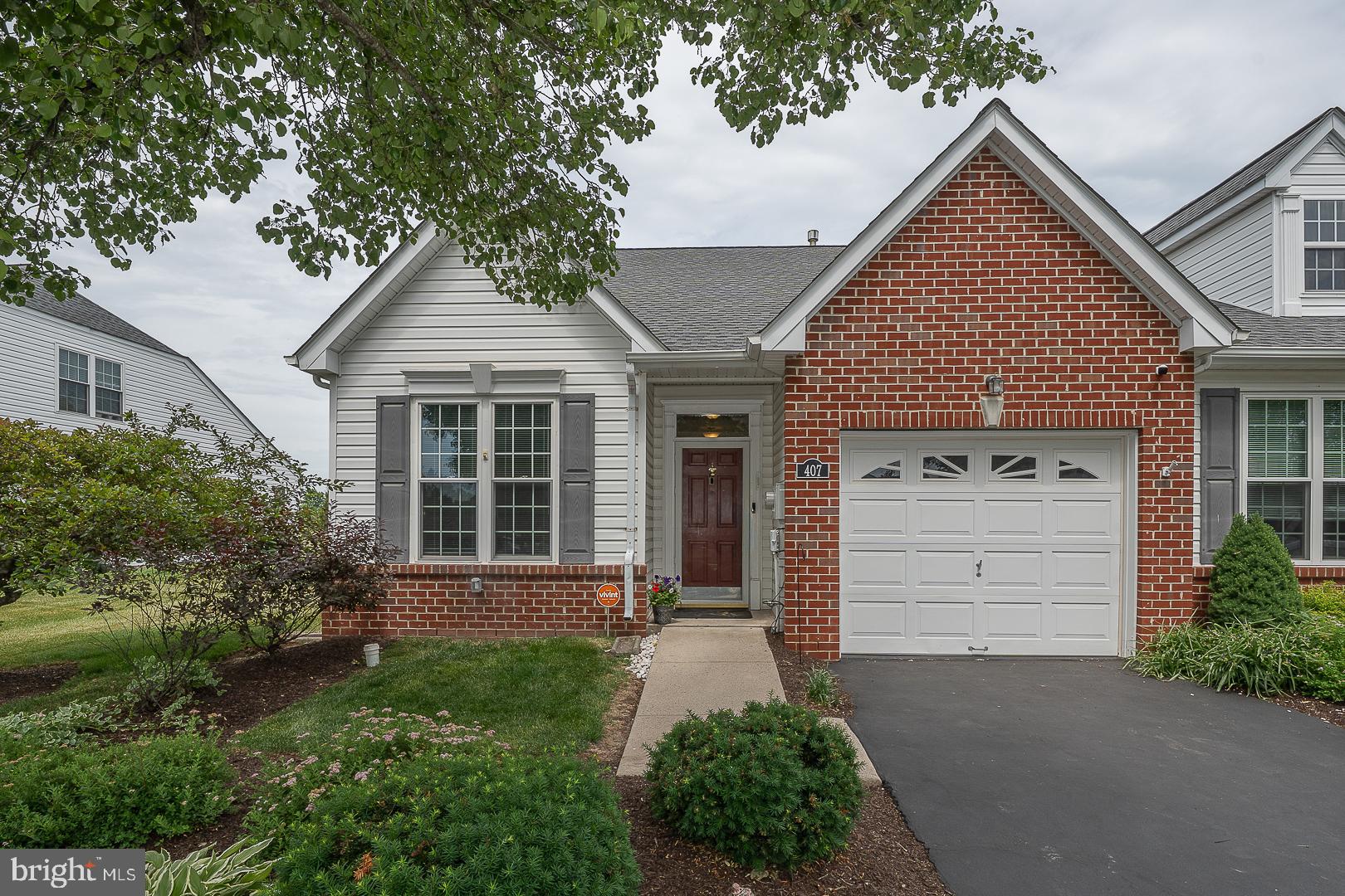 407 RUTH COURT