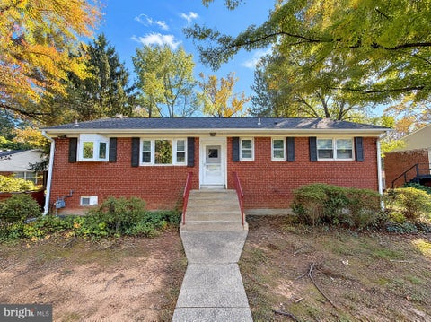 Photo of 7321 Pinecastle Road, FALLS CHURCH, VA 22043 (MLS # VAFX2348244)