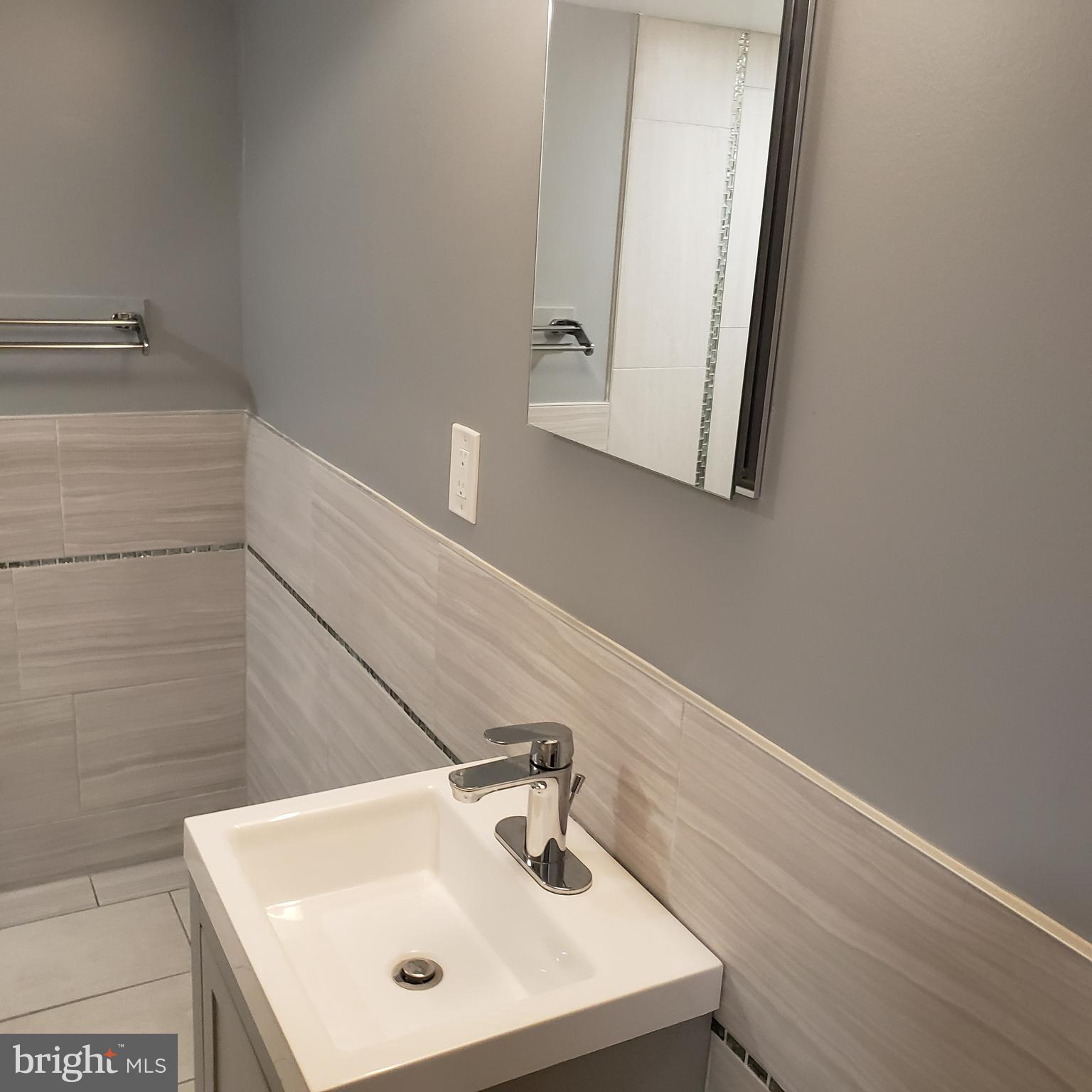 GOVANS - Residential Lease