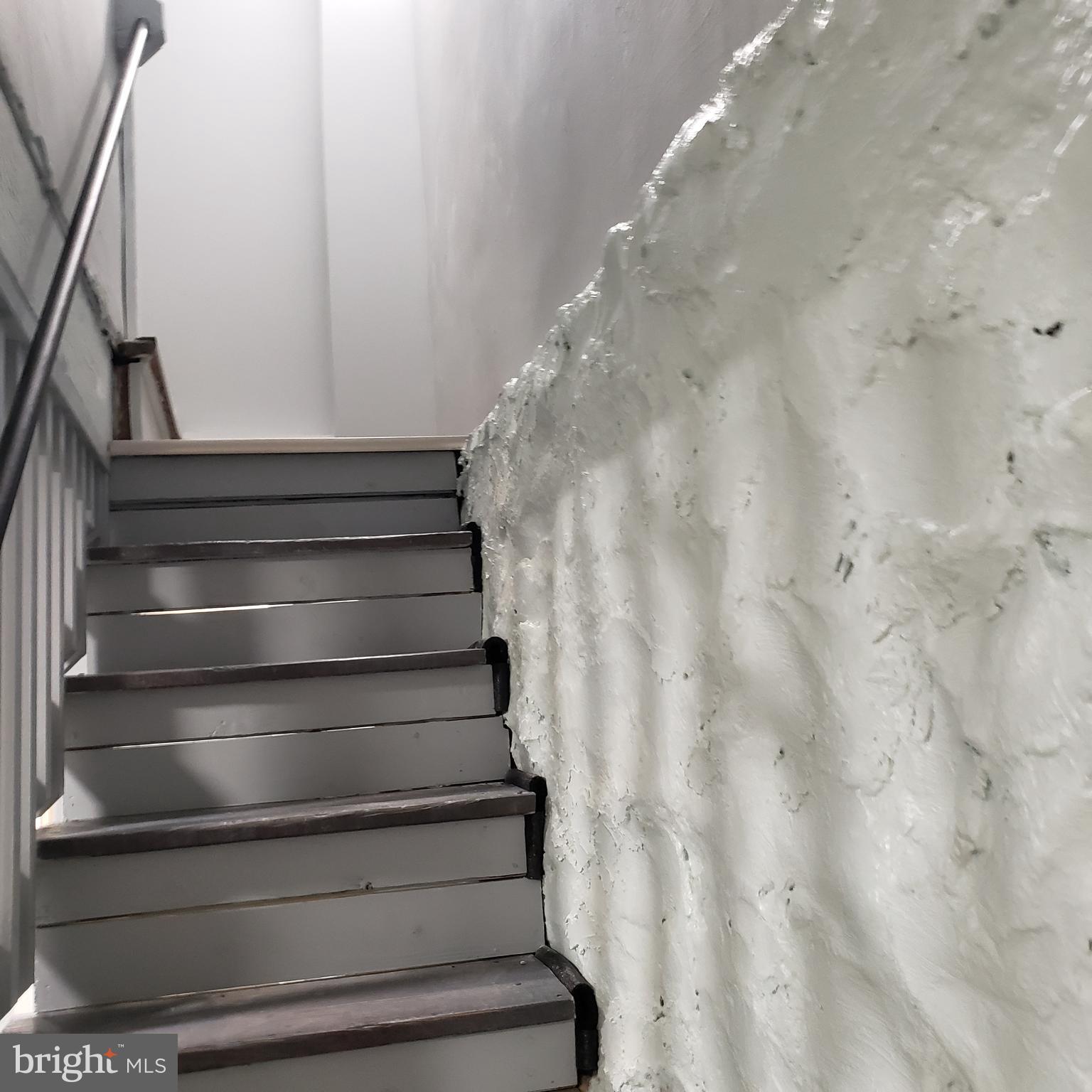 GOVANS - Residential Lease