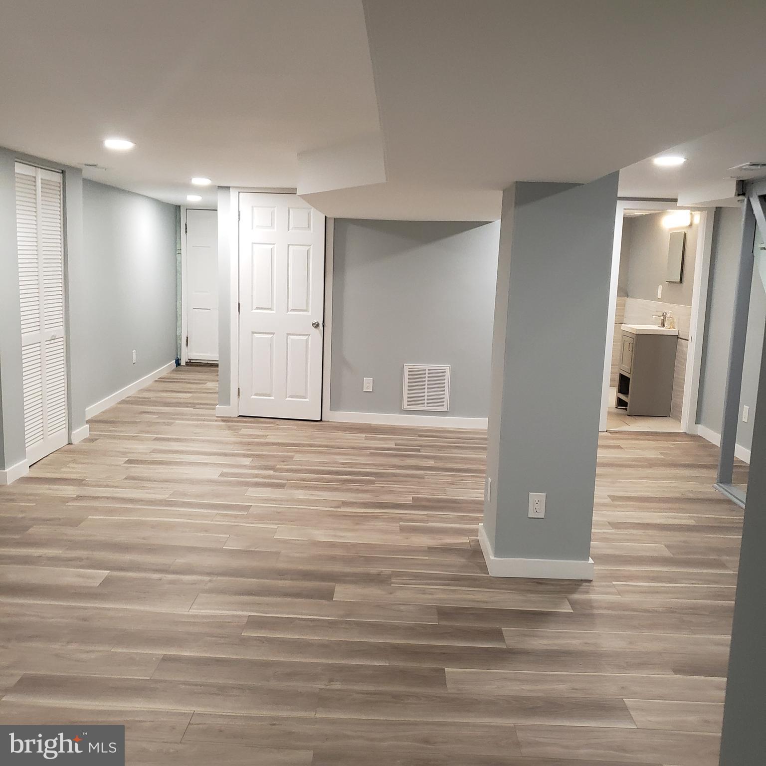 GOVANS - Residential Lease