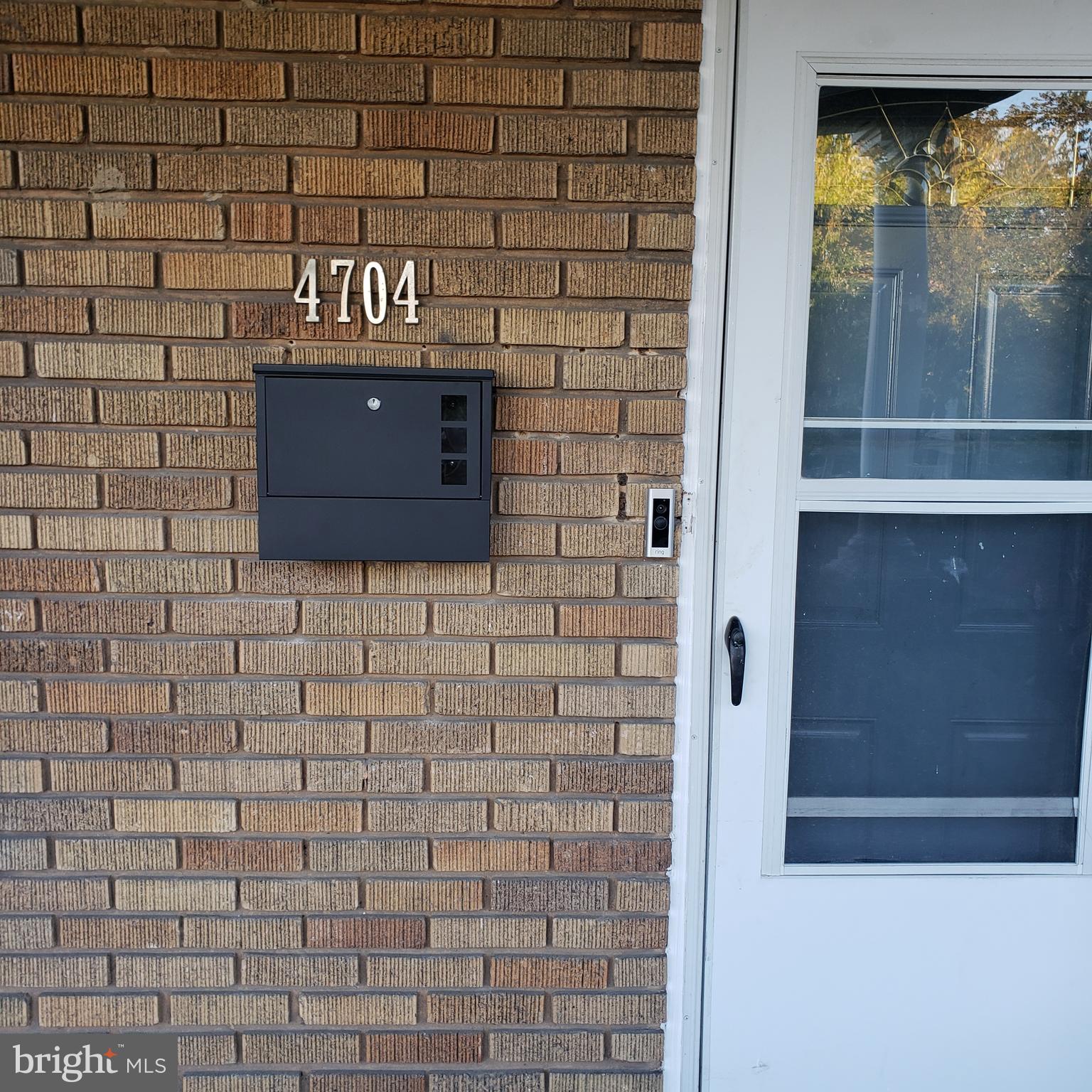 GOVANS - Residential Lease