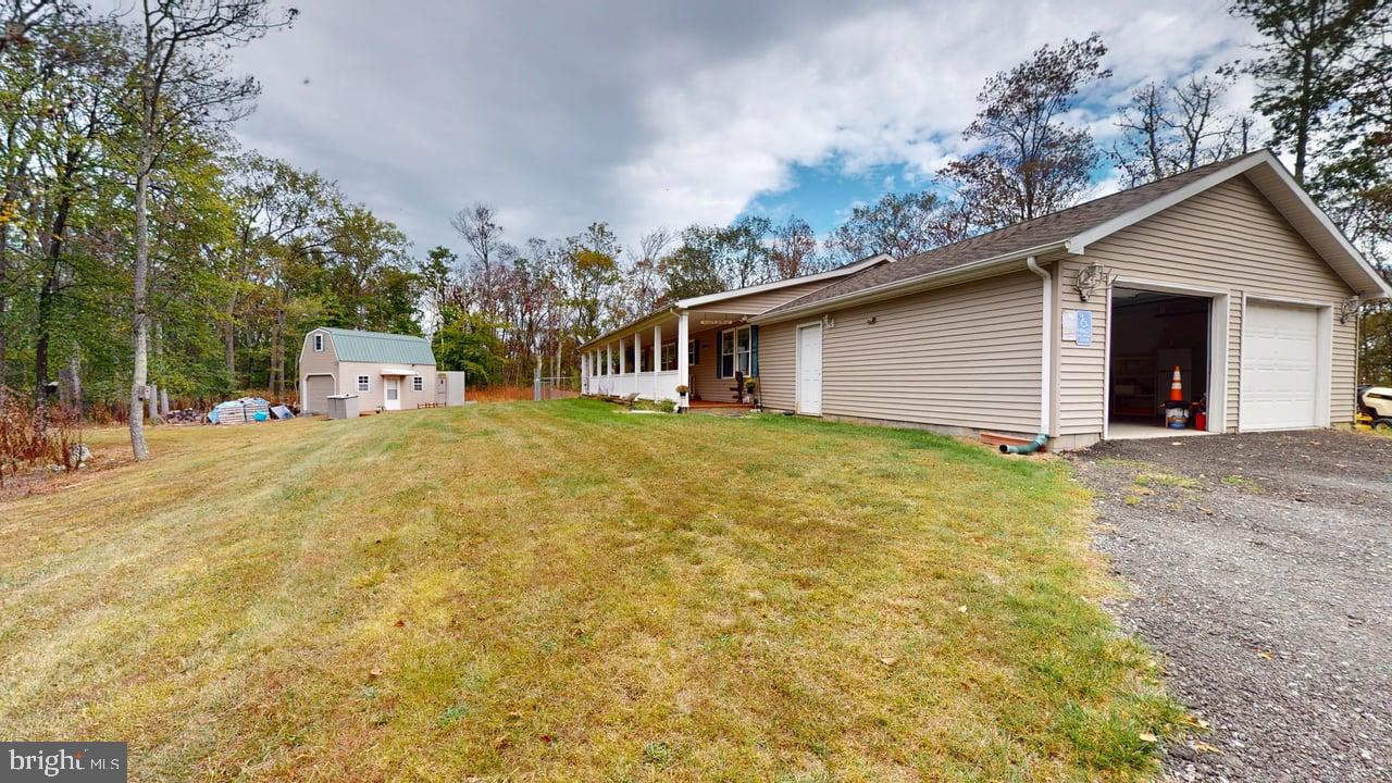 CABIN AT CAPON BRIDGE - Residential