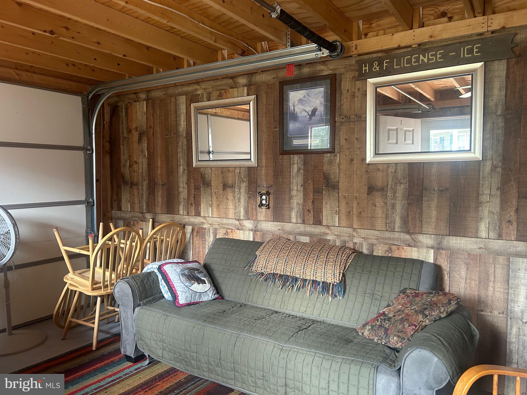 CABIN AT CAPON BRIDGE - Residential