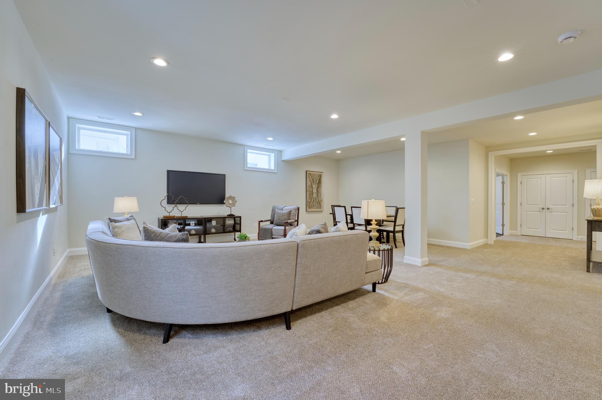 MARLBORO ESTATES - Residential