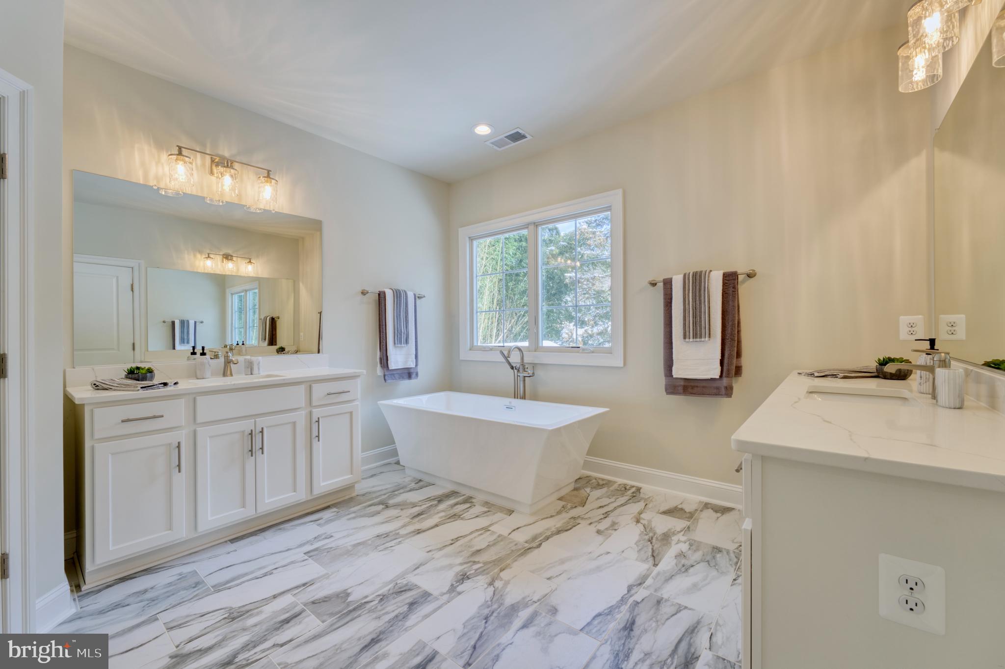 MARLBORO ESTATES - Residential