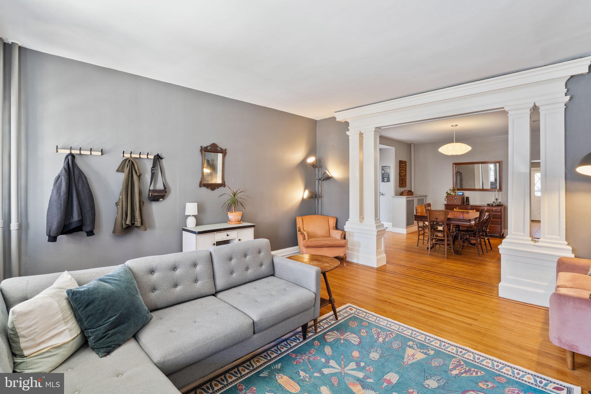 EAST FALLS - Residential