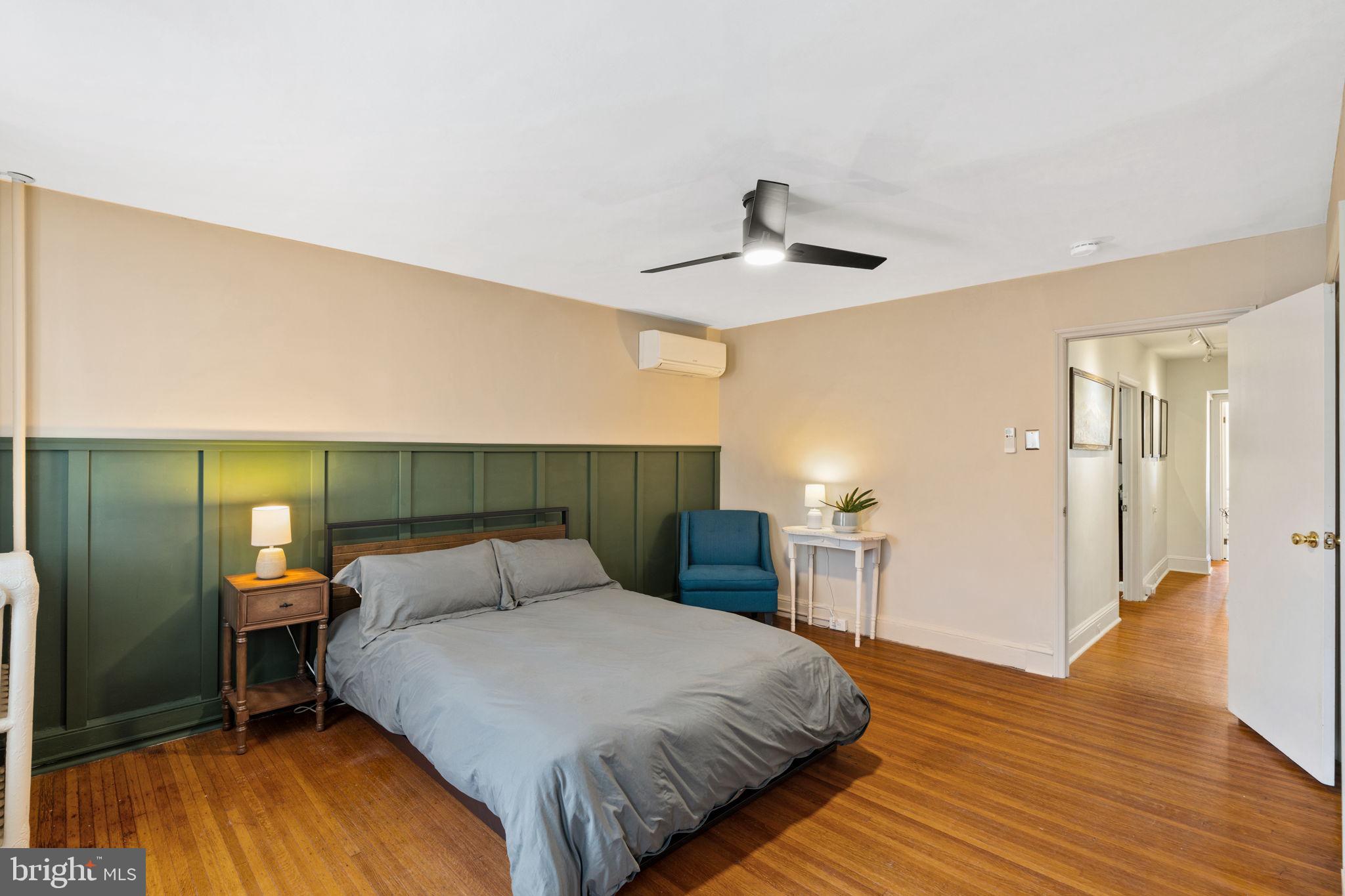 EAST FALLS - Residential