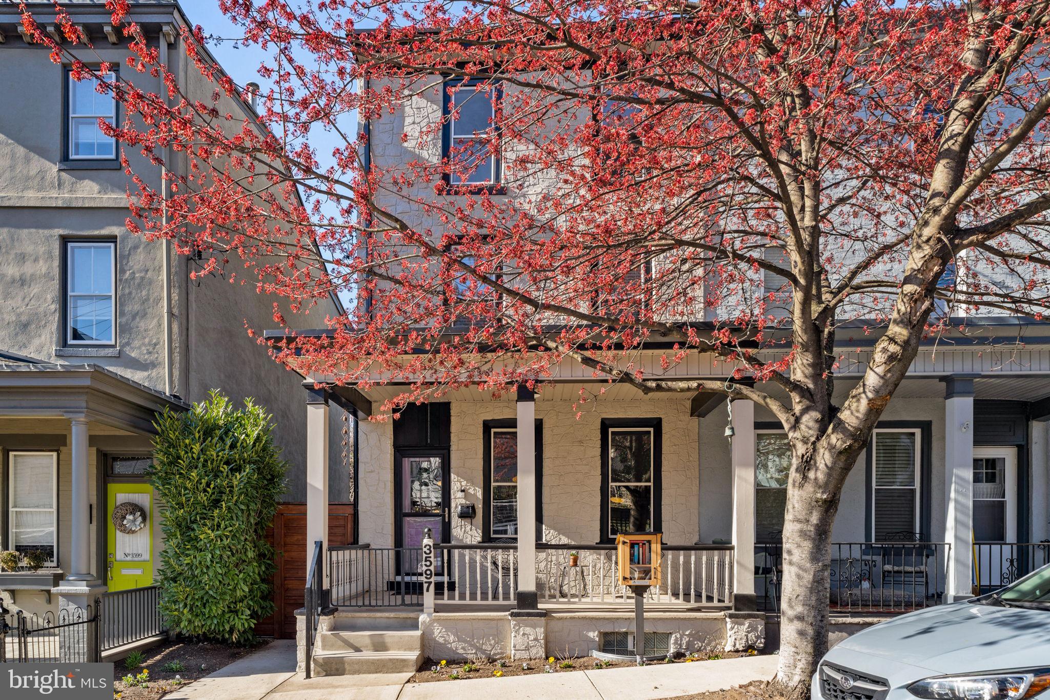 EAST FALLS - Residential