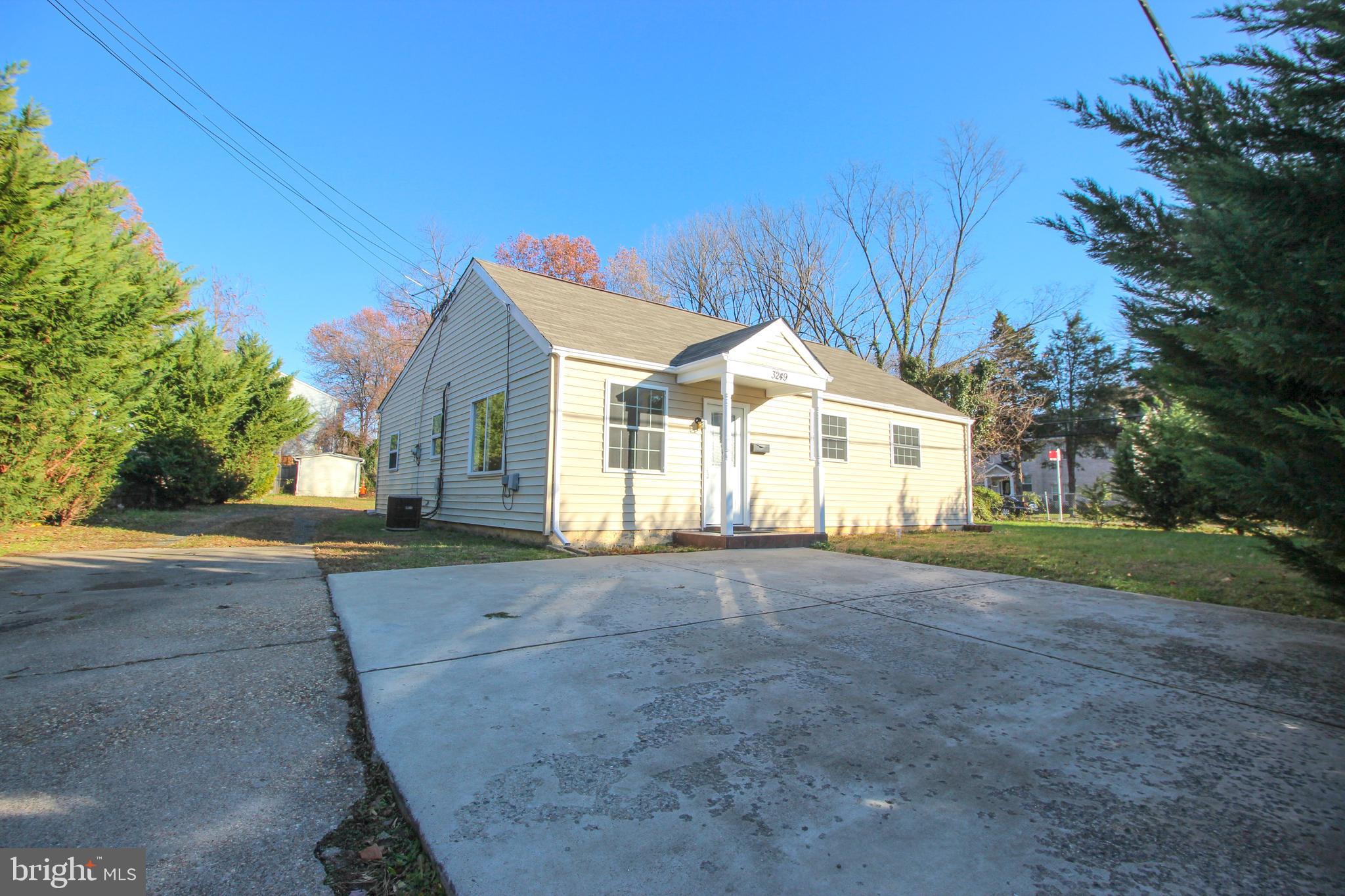 ANNALEE HEIGHTS - Residential