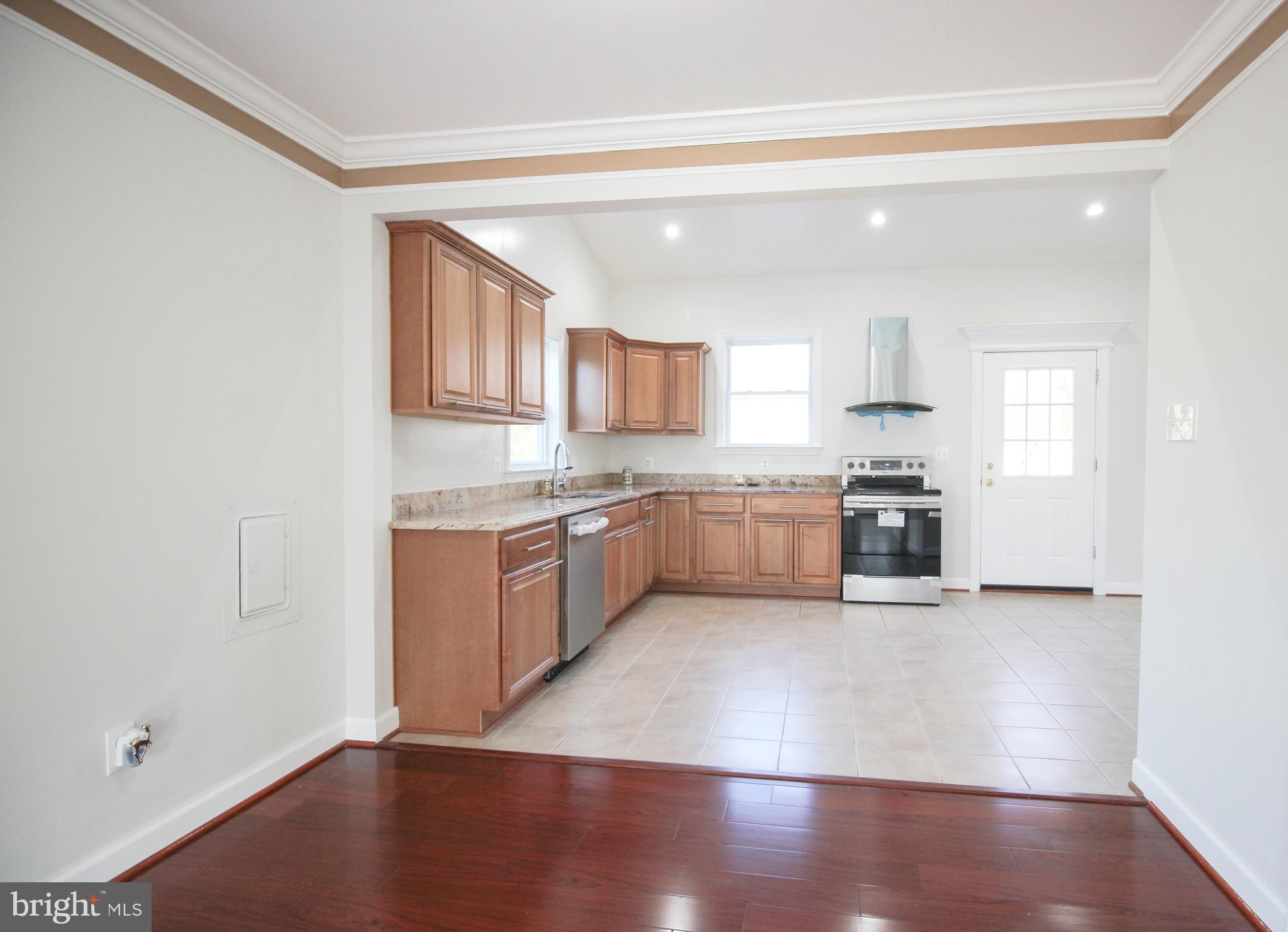 ANNALEE HEIGHTS - Residential