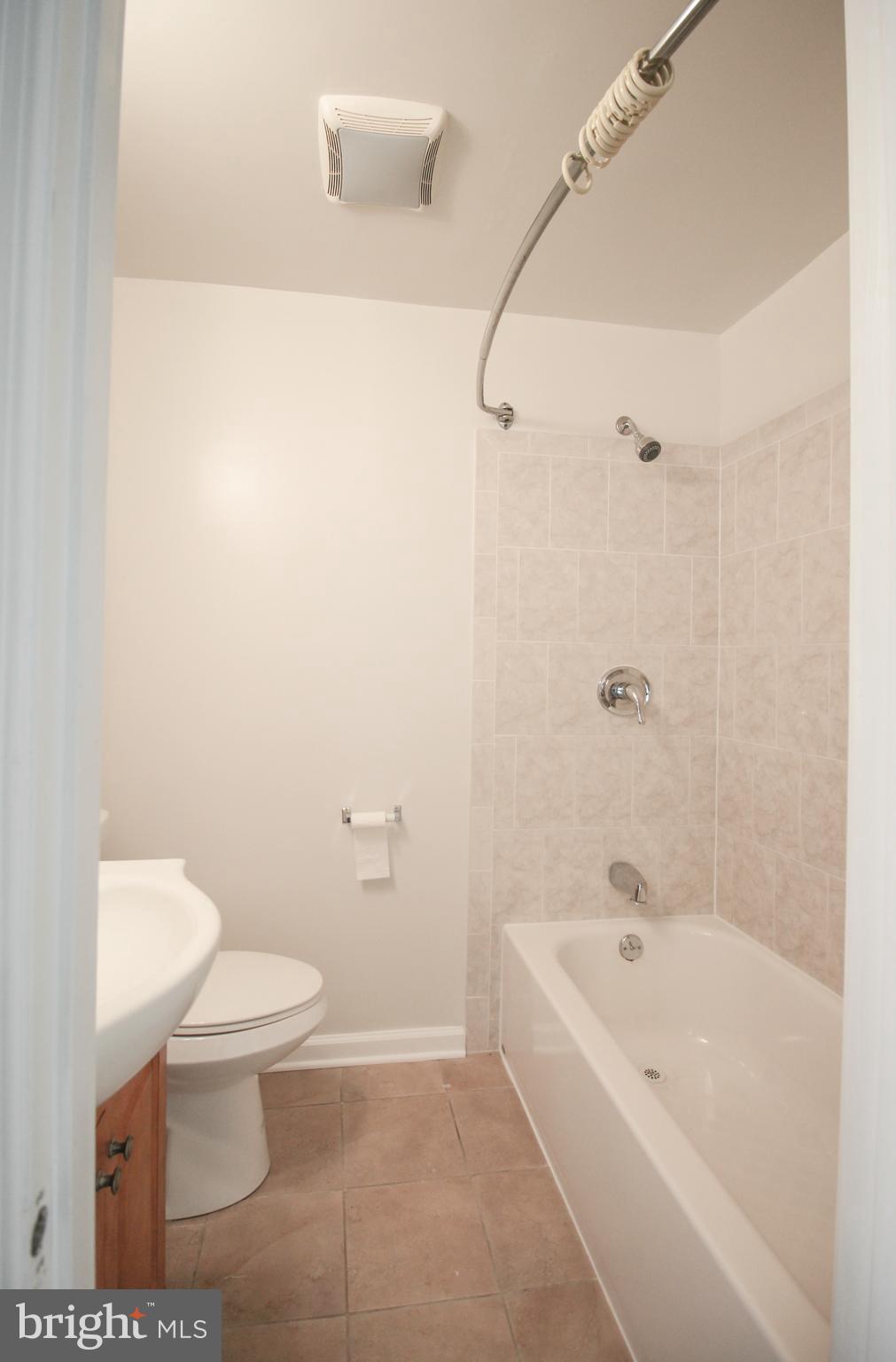 ANNALEE HEIGHTS - Residential