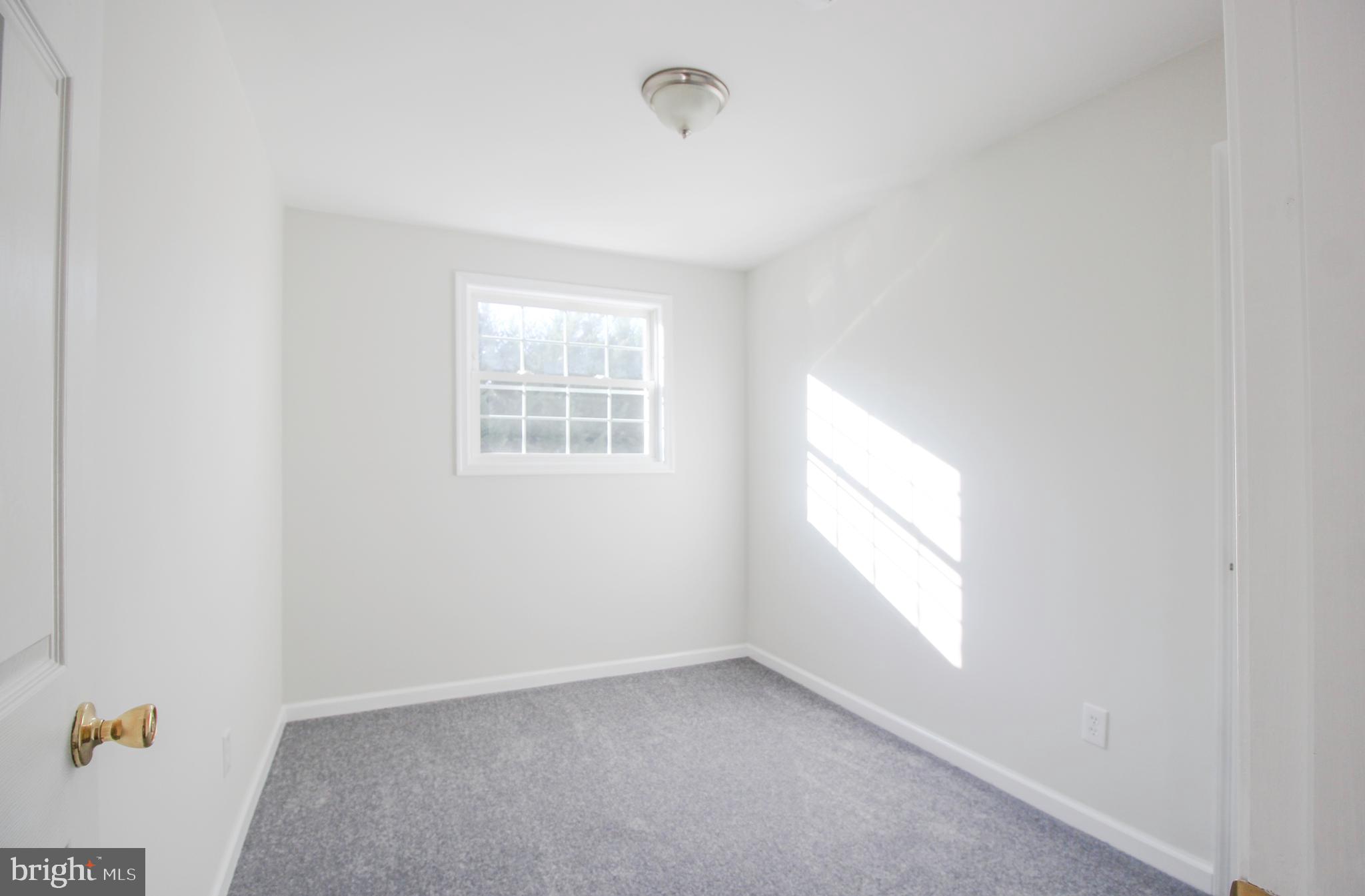 ANNALEE HEIGHTS - Residential