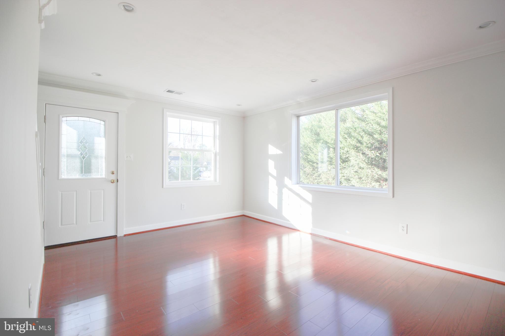 ANNALEE HEIGHTS - Residential