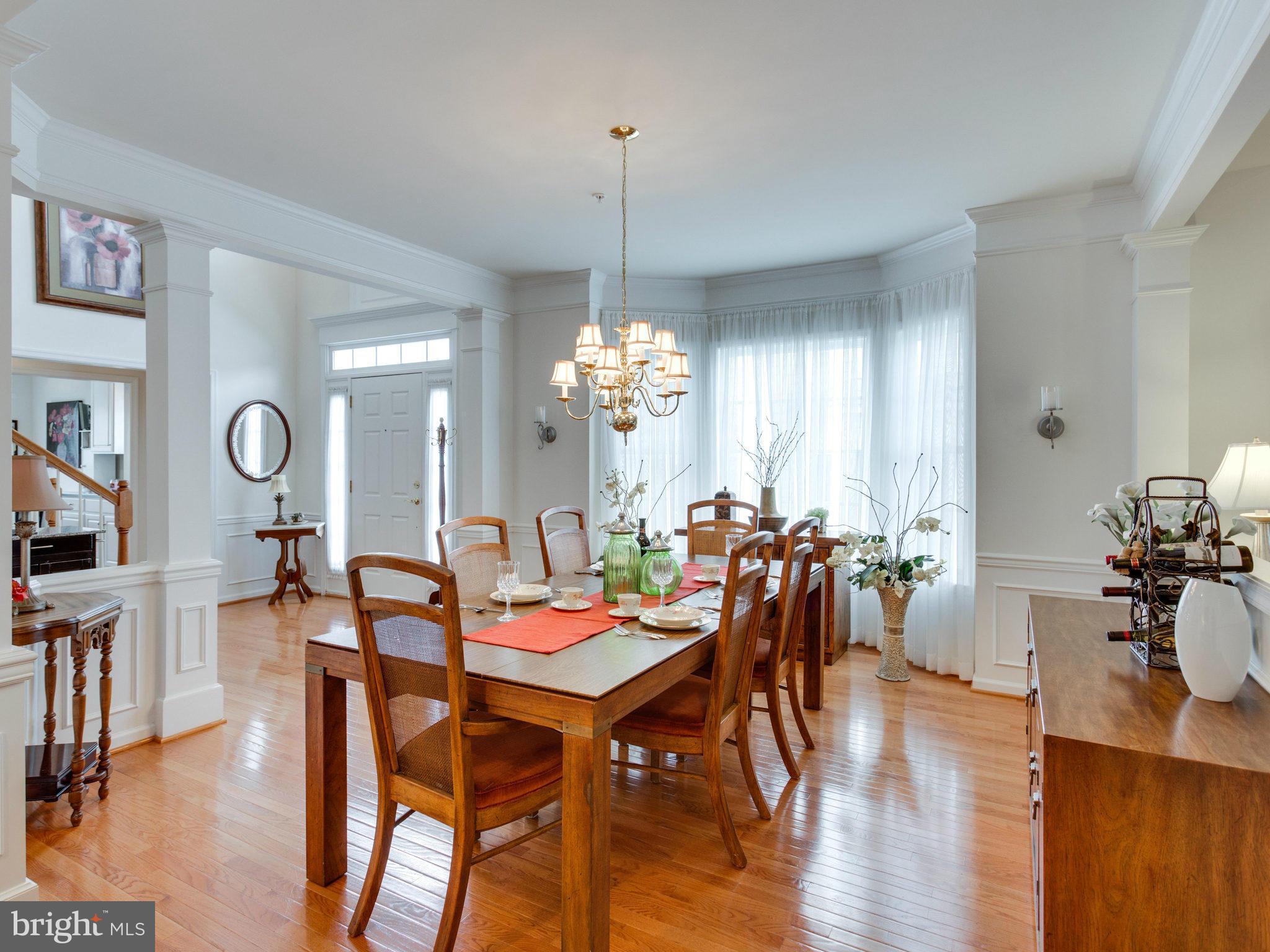 HEARTHSTONE AT VILLAGE CREST CONDOMINIUMS - Residential