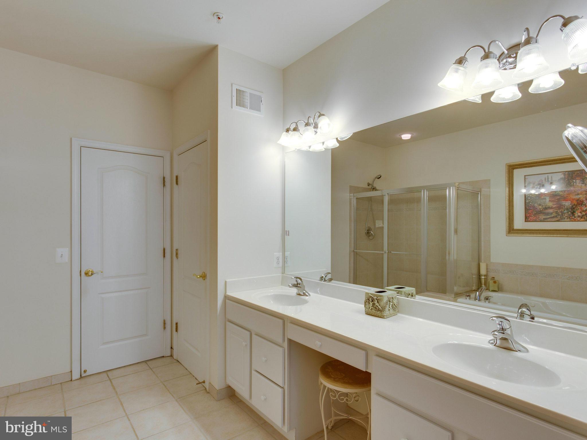 HEARTHSTONE AT VILLAGE CREST CONDOMINIUMS - Residential