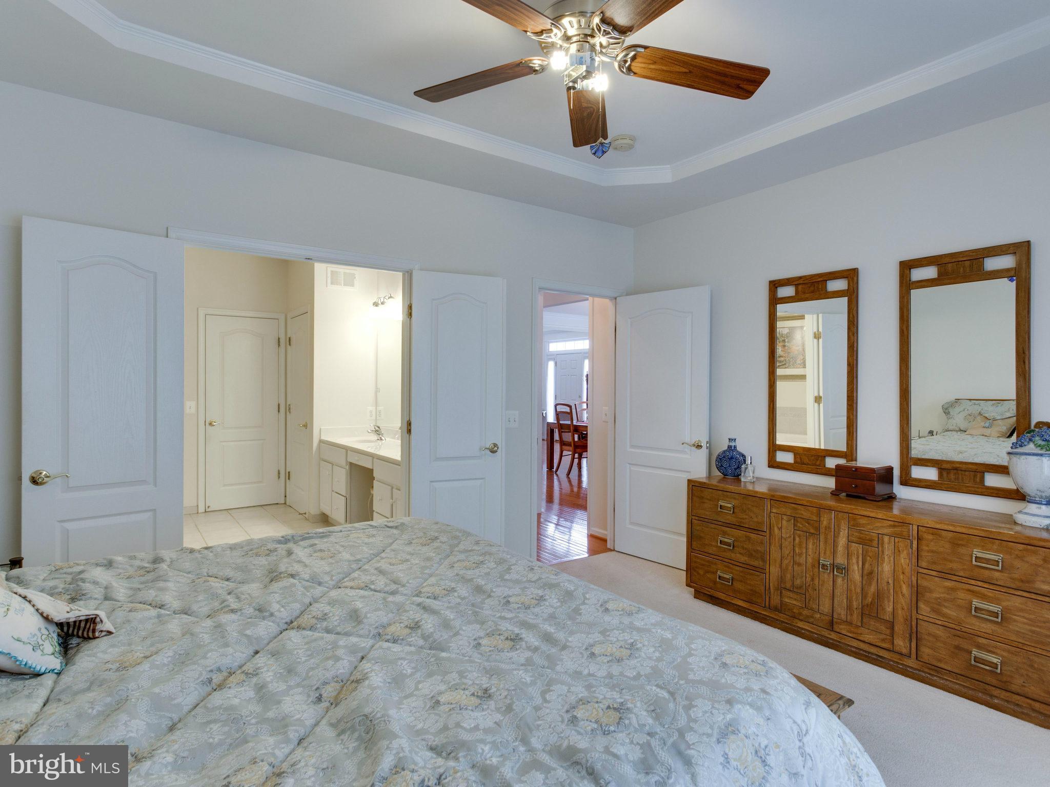 HEARTHSTONE AT VILLAGE CREST CONDOMINIUMS - Residential