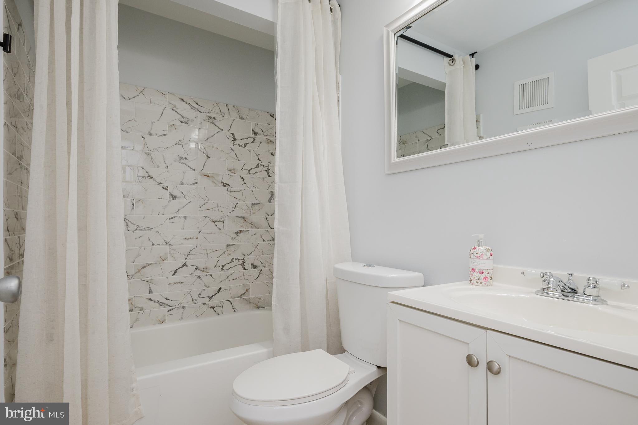 SPRINGDALE - Residential