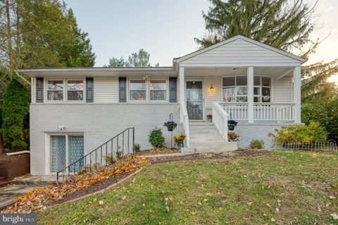 1013 TRICKLING BROOK ROAD COCKEYSVILLE MD 21030