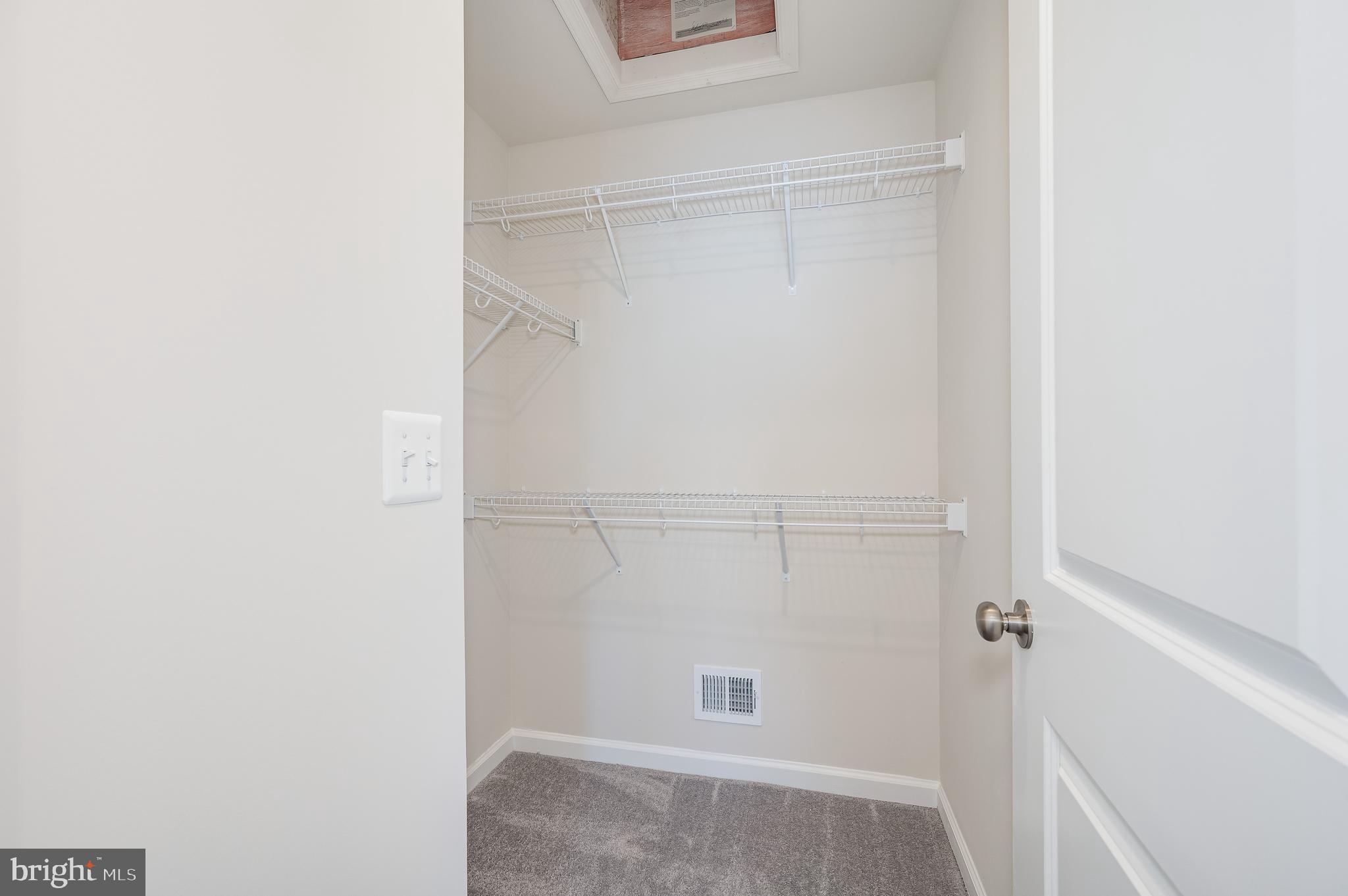 SHENANDOAH SPRINGS - Residential Lease