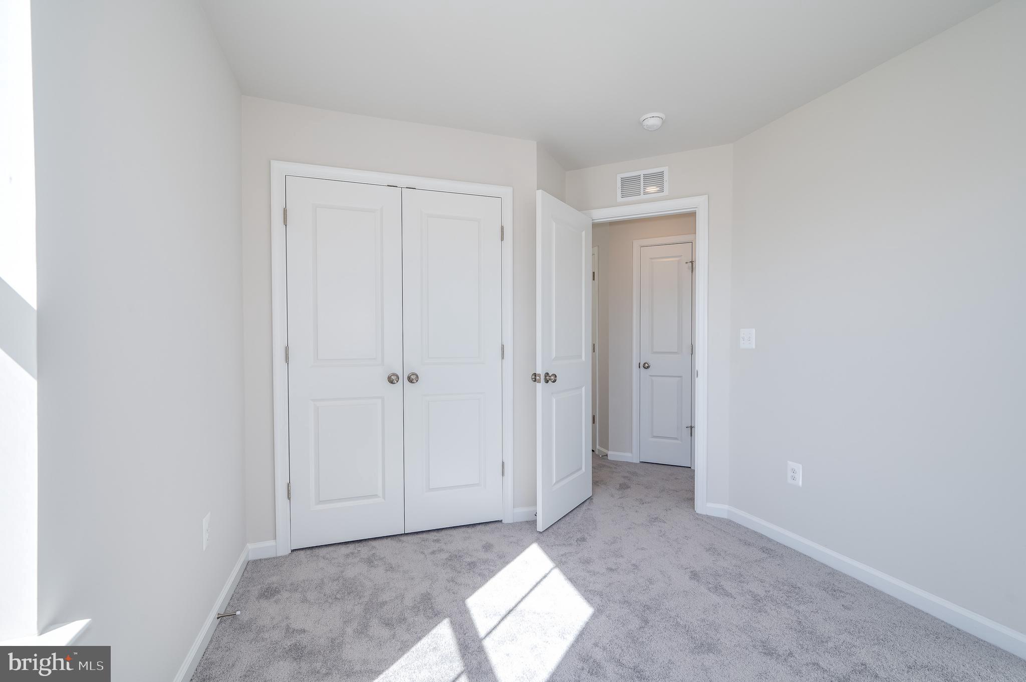 SHENANDOAH SPRINGS - Residential Lease