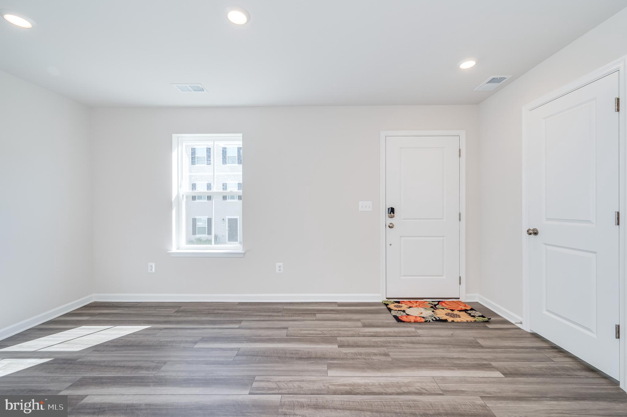 SHENANDOAH SPRINGS - Residential Lease